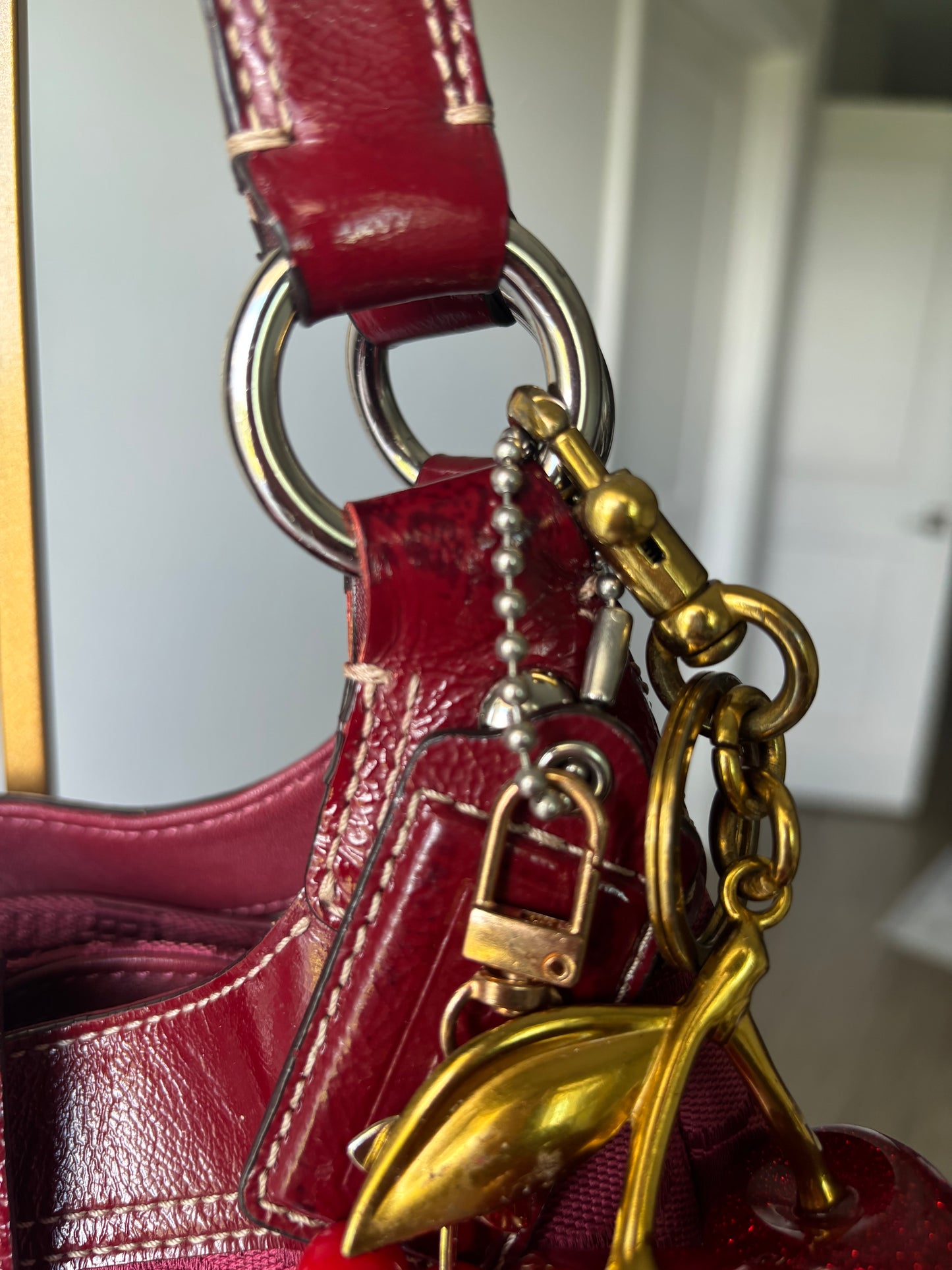 Burgandy rare soho Lyn shoulder bag