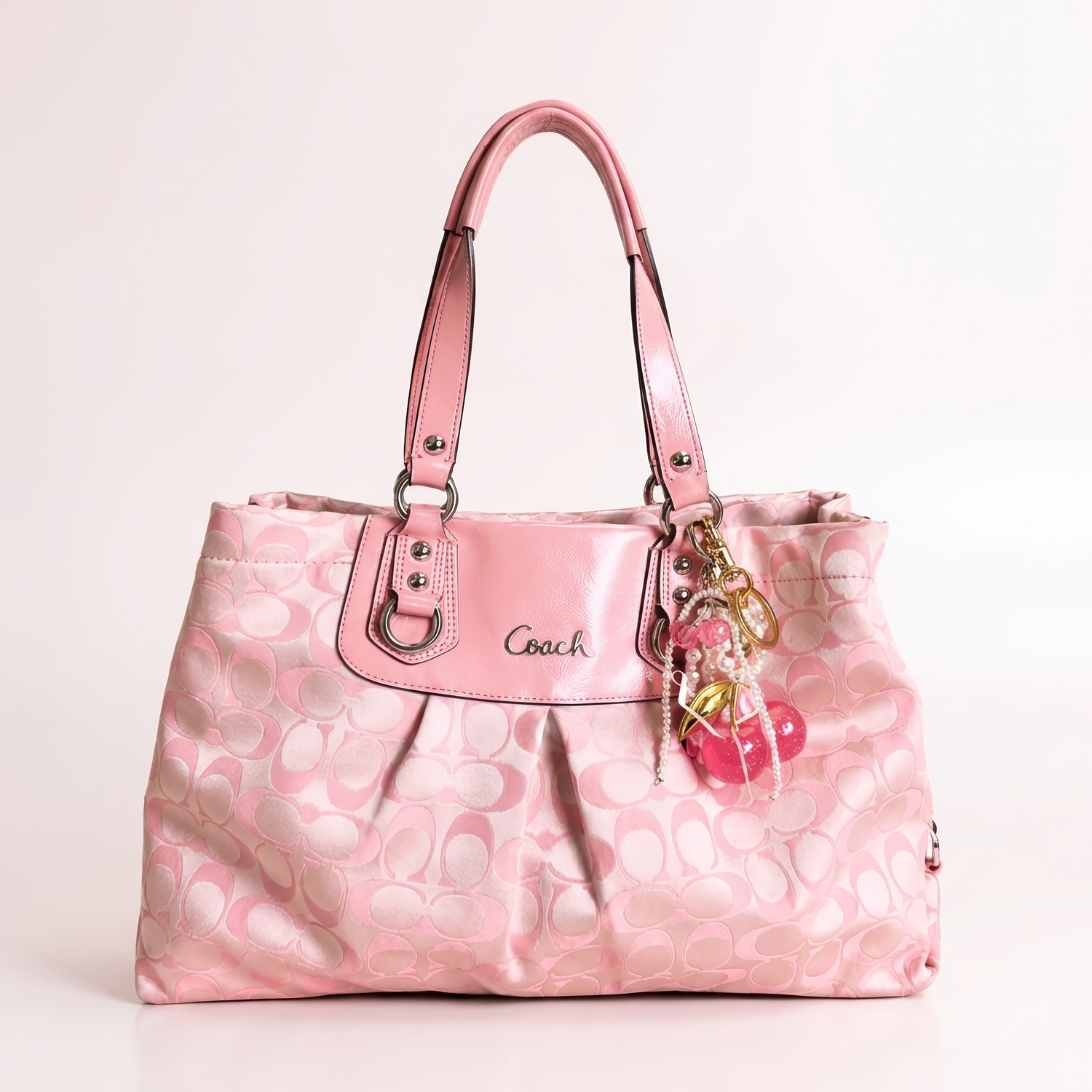 Tote bags