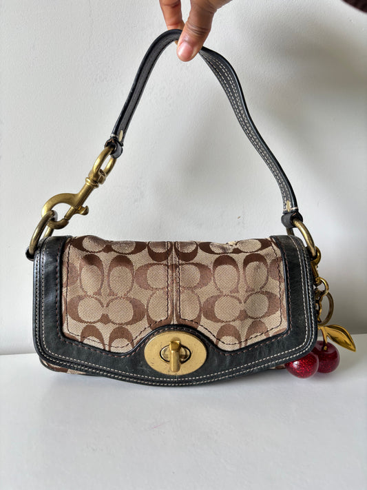Rare legacy coach turnlock bag