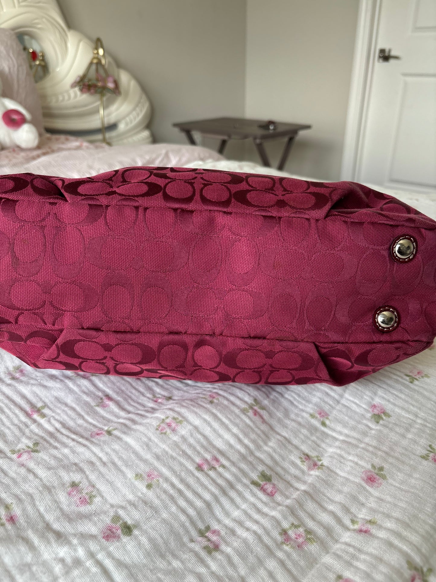 Rare vintage burgandy coach tote bagin