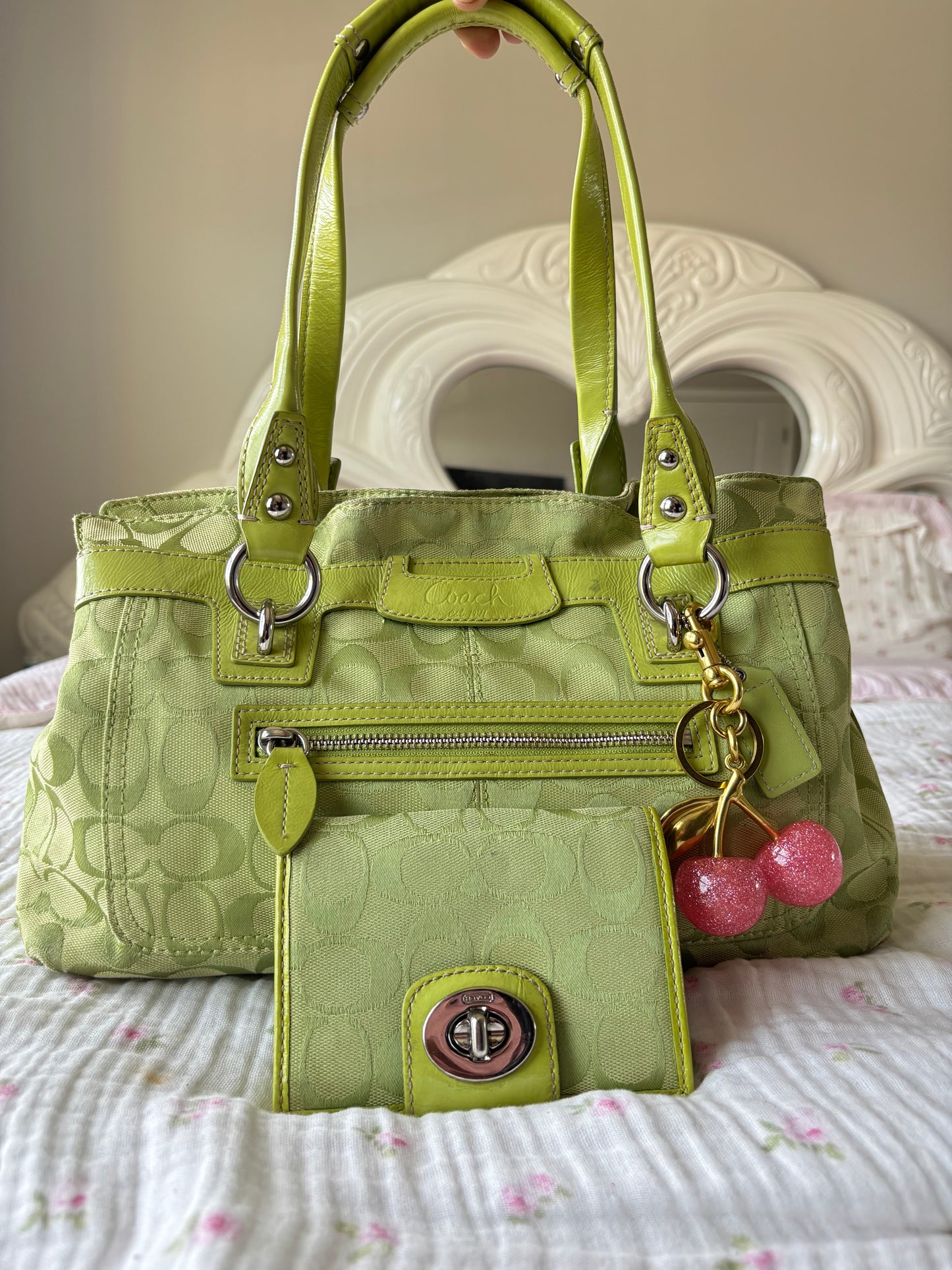 Rare lime green coach bag and wallet set