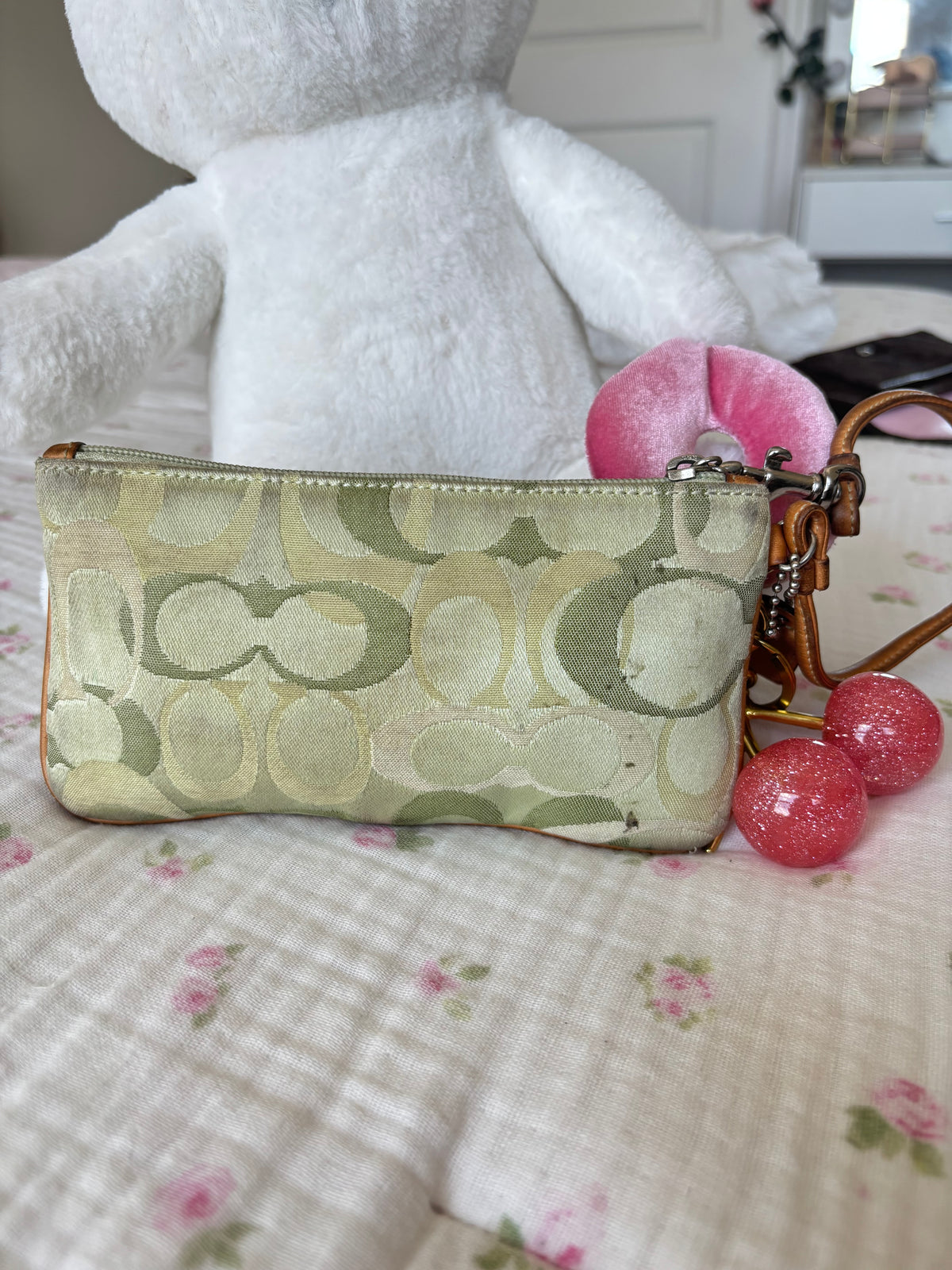 Rare green coach wristlet /wallet