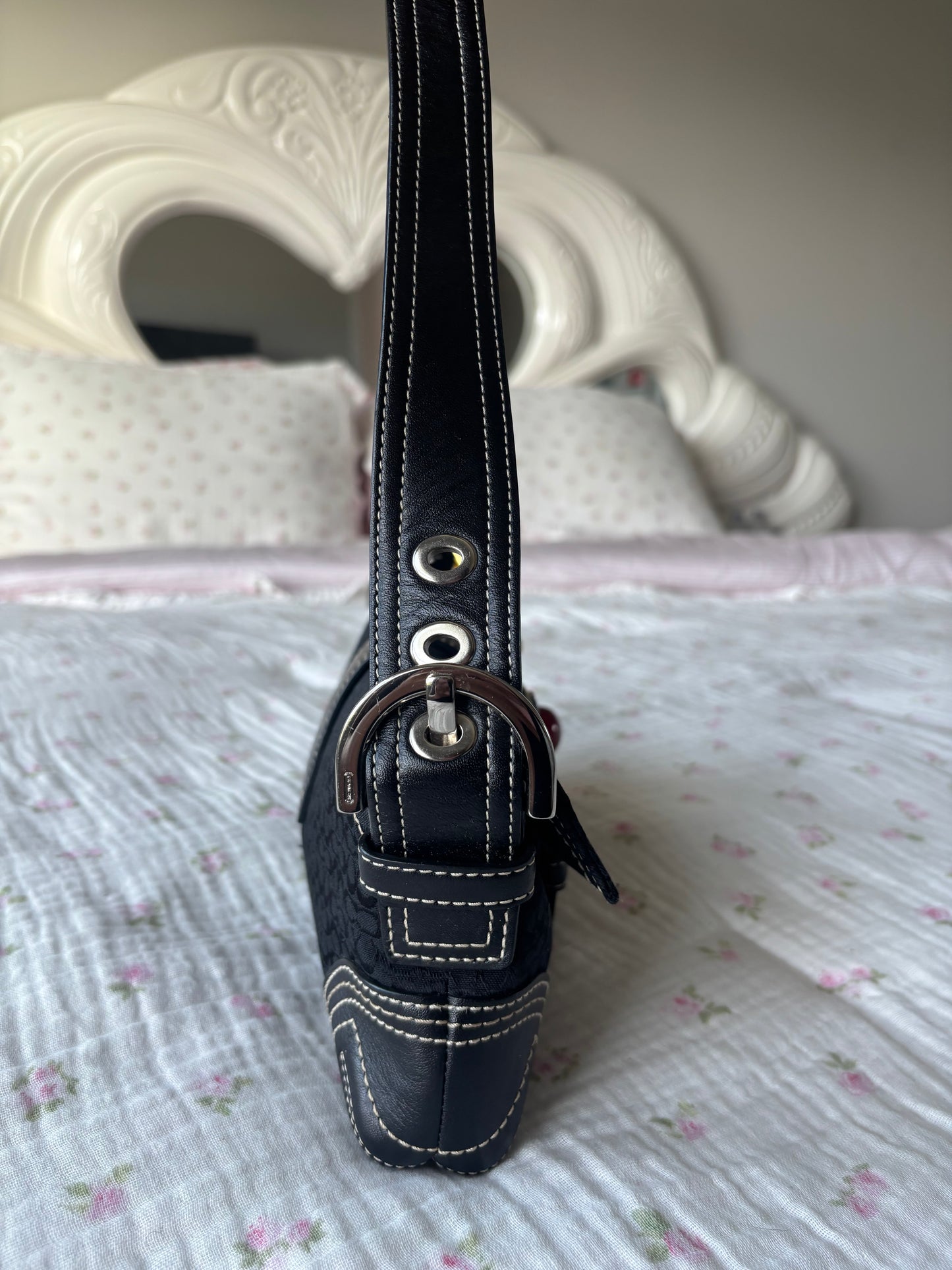 Black soho coach bag