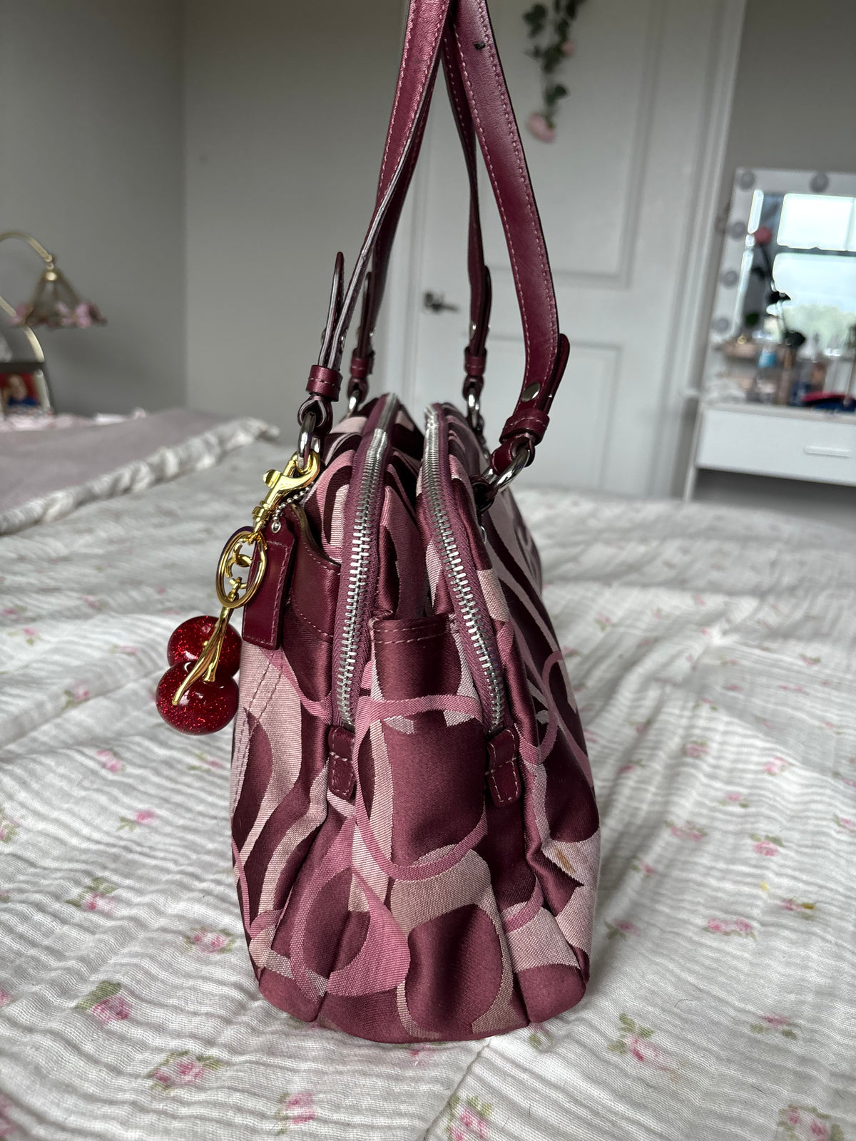 Burgandy vintage coach optic satchel