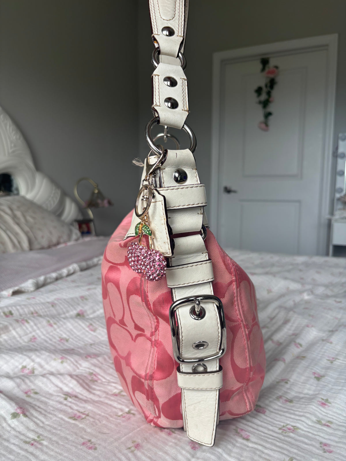Pink coach Zoe