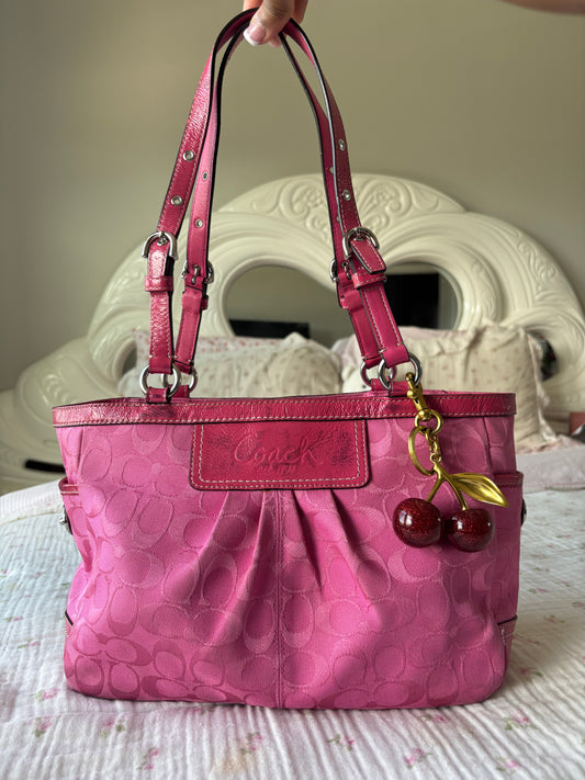 Vintage hot pink coach tote bag
