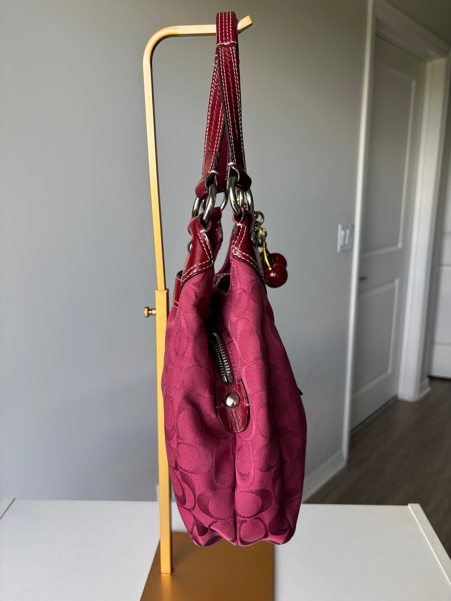 Burgandy rare soho Lyn shoulder bag