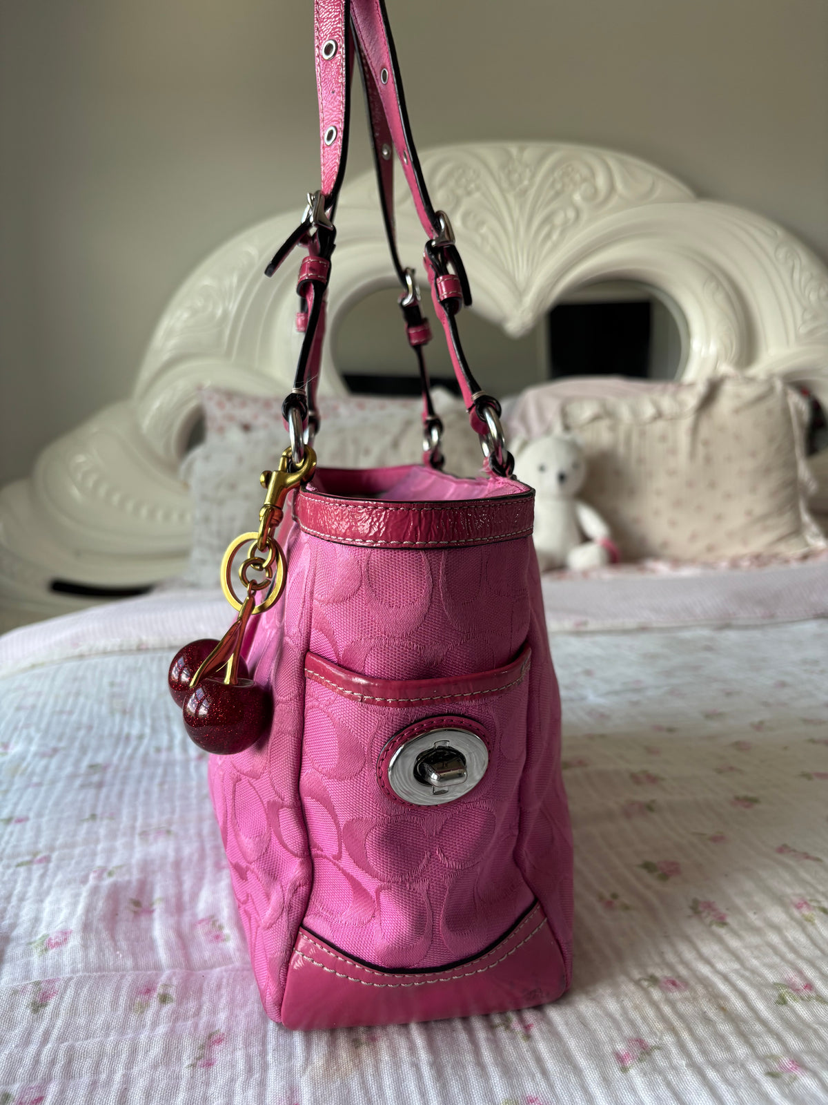 Vintage hot pink coach tote bag