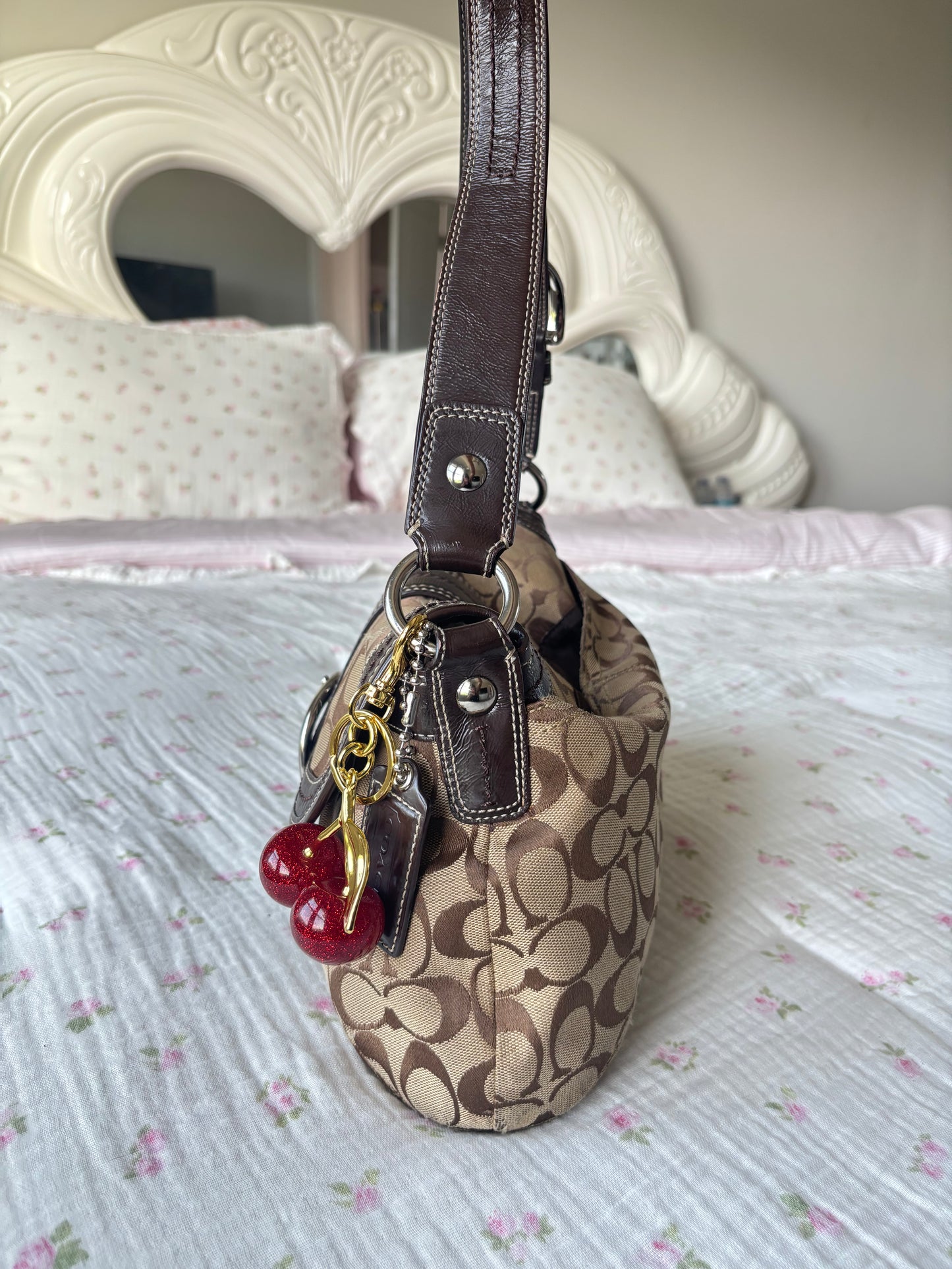 Rare brown soho coach shoulder bag