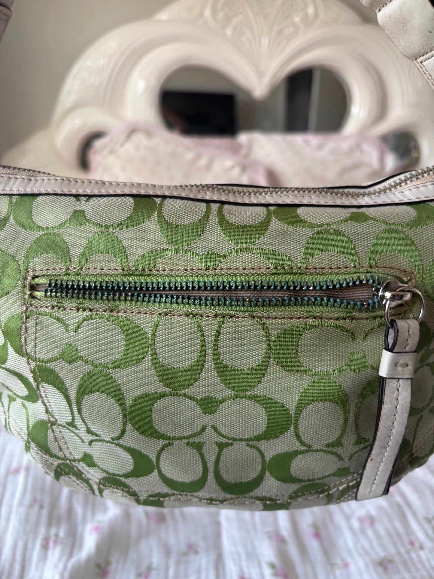 Green coach mini hobo