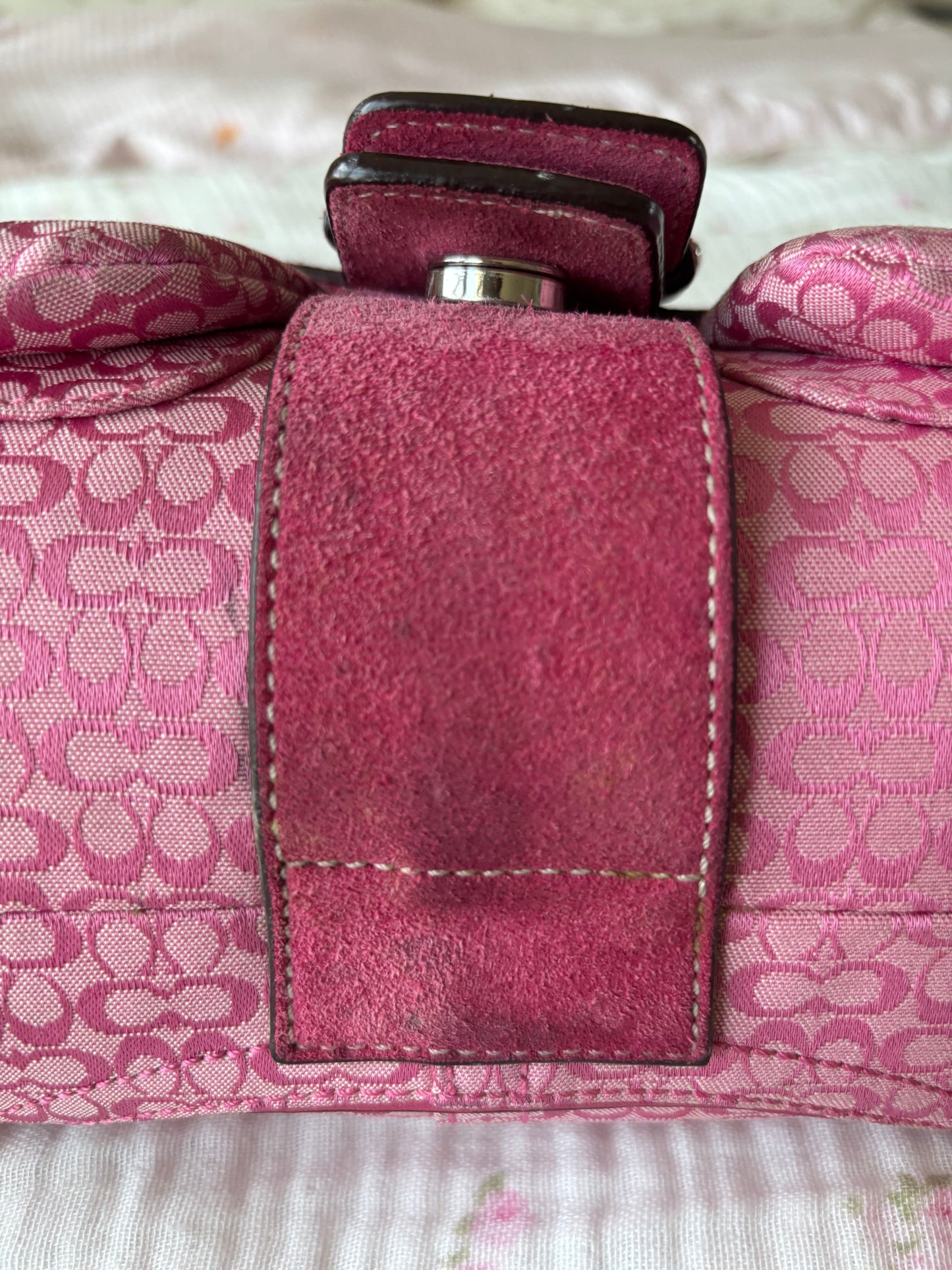 Rare pink soho coach shoulder bag