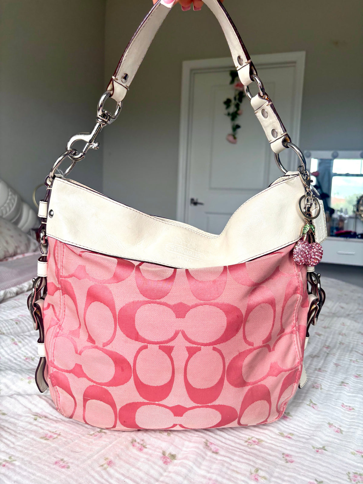 Pink coach Zoe