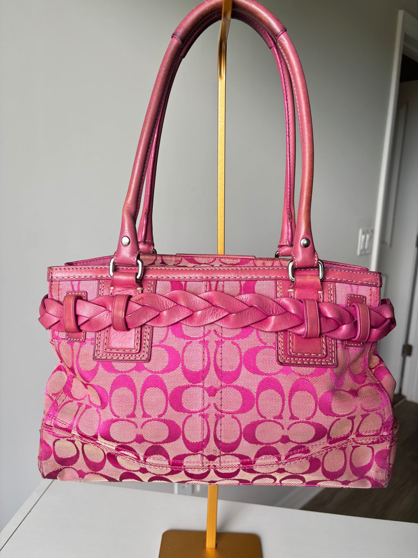 Pink rare coach Hampton tote bag