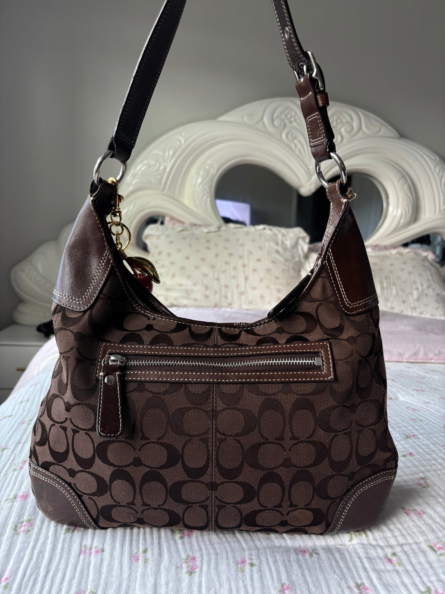 Chocolate brown Hampton coach bag