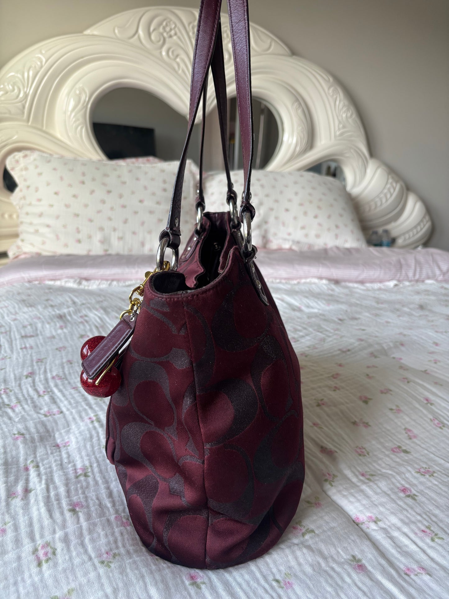 Rare burgandy coach tote bag and wallet set