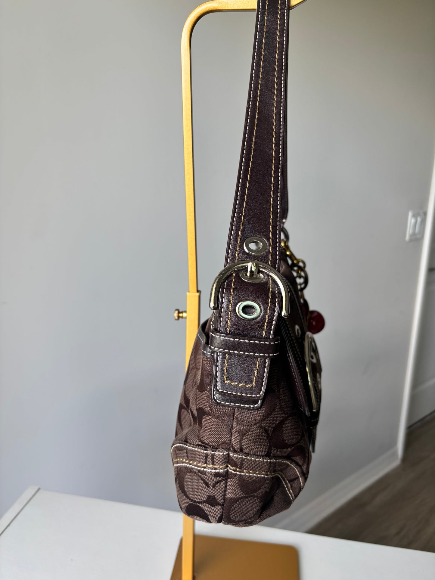 Rare choclate brown coach soho shoulder bag