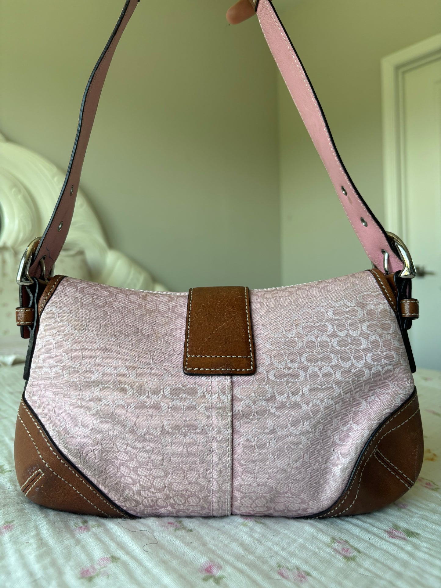 Rare vintage pink mini soho