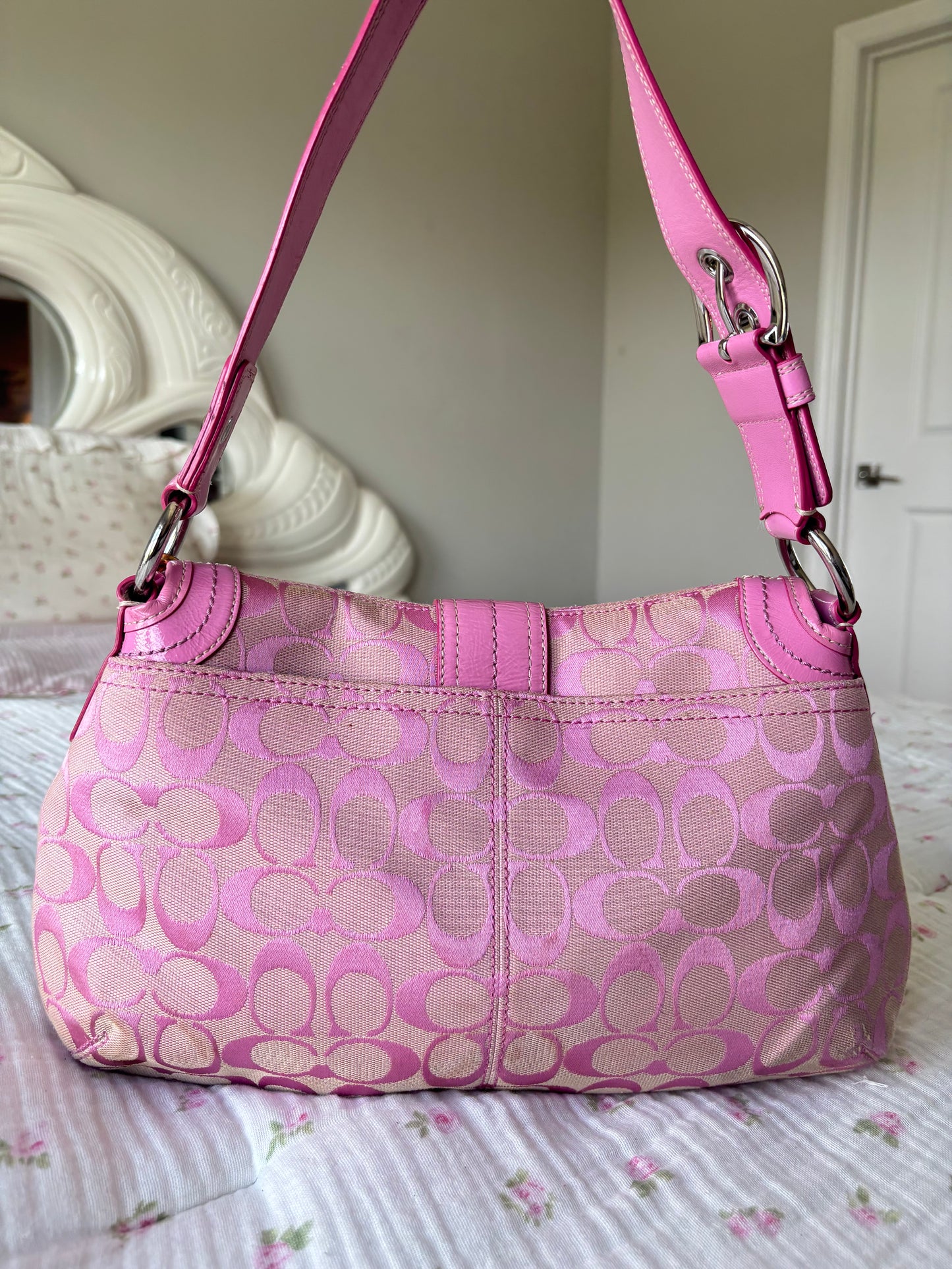 Rare vintage Barbie pink soho