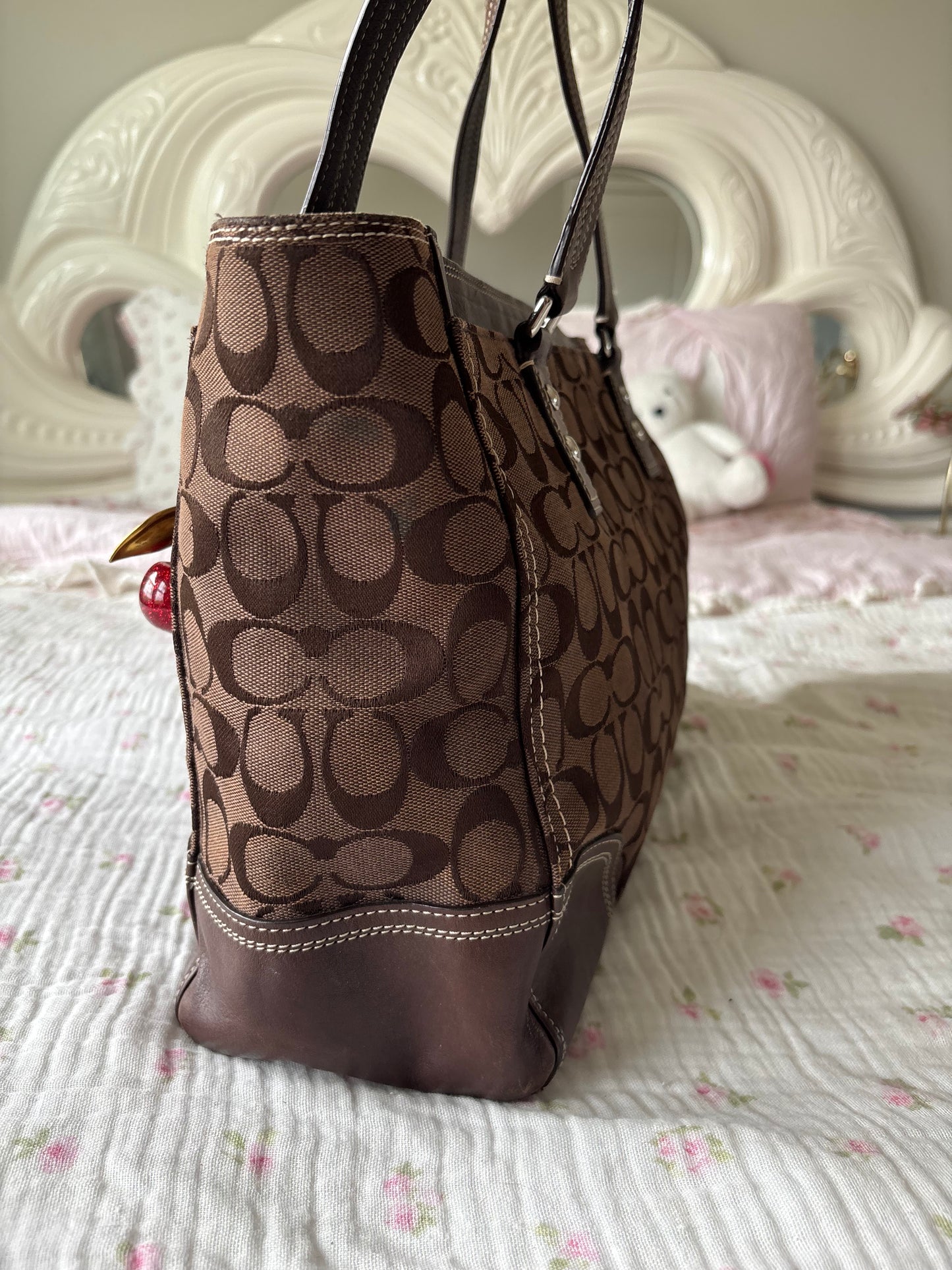 Rare choclate brown coach tote bag