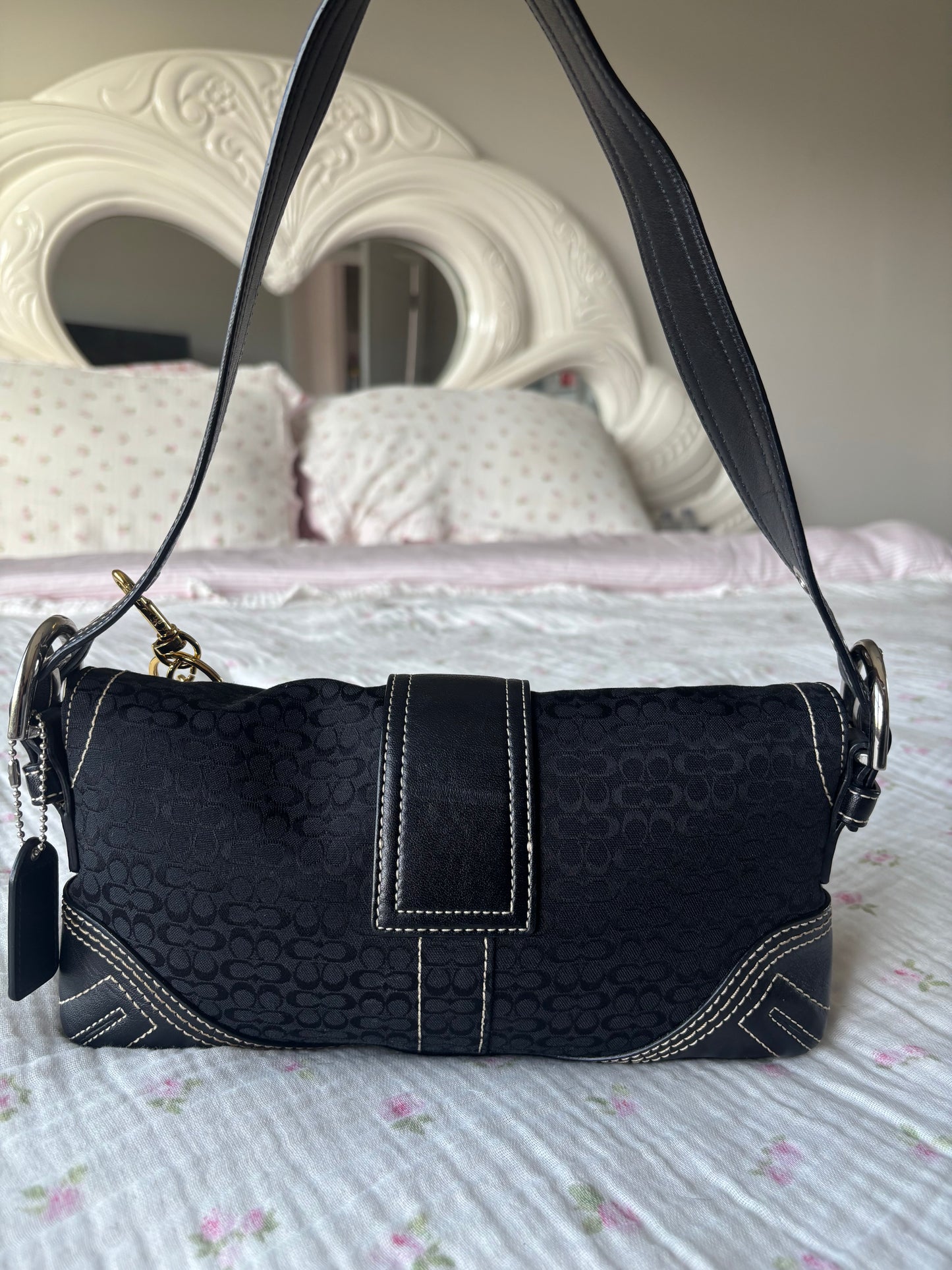 Black soho coach bag