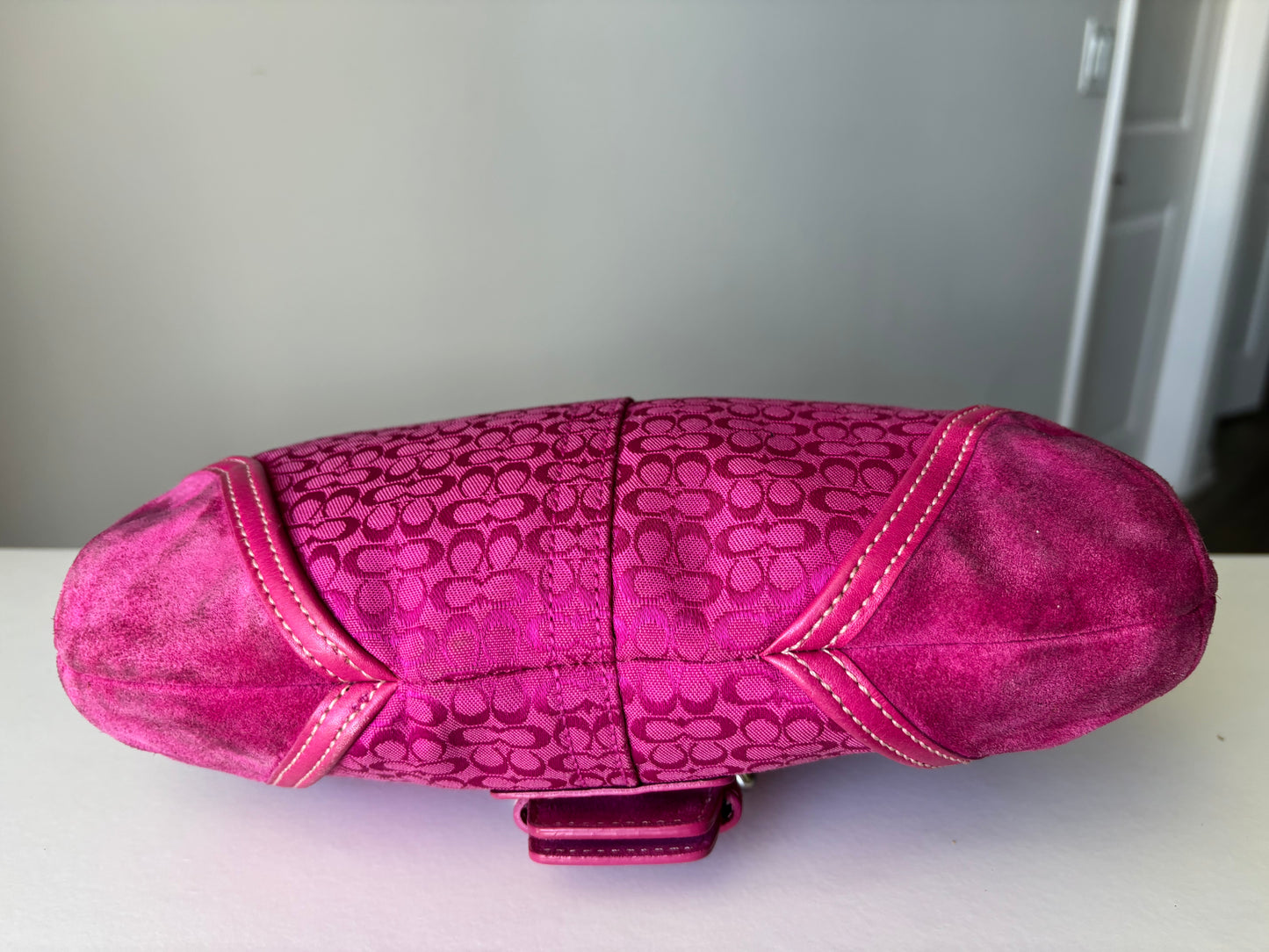 Rare fUSHIA pink coach mini soho