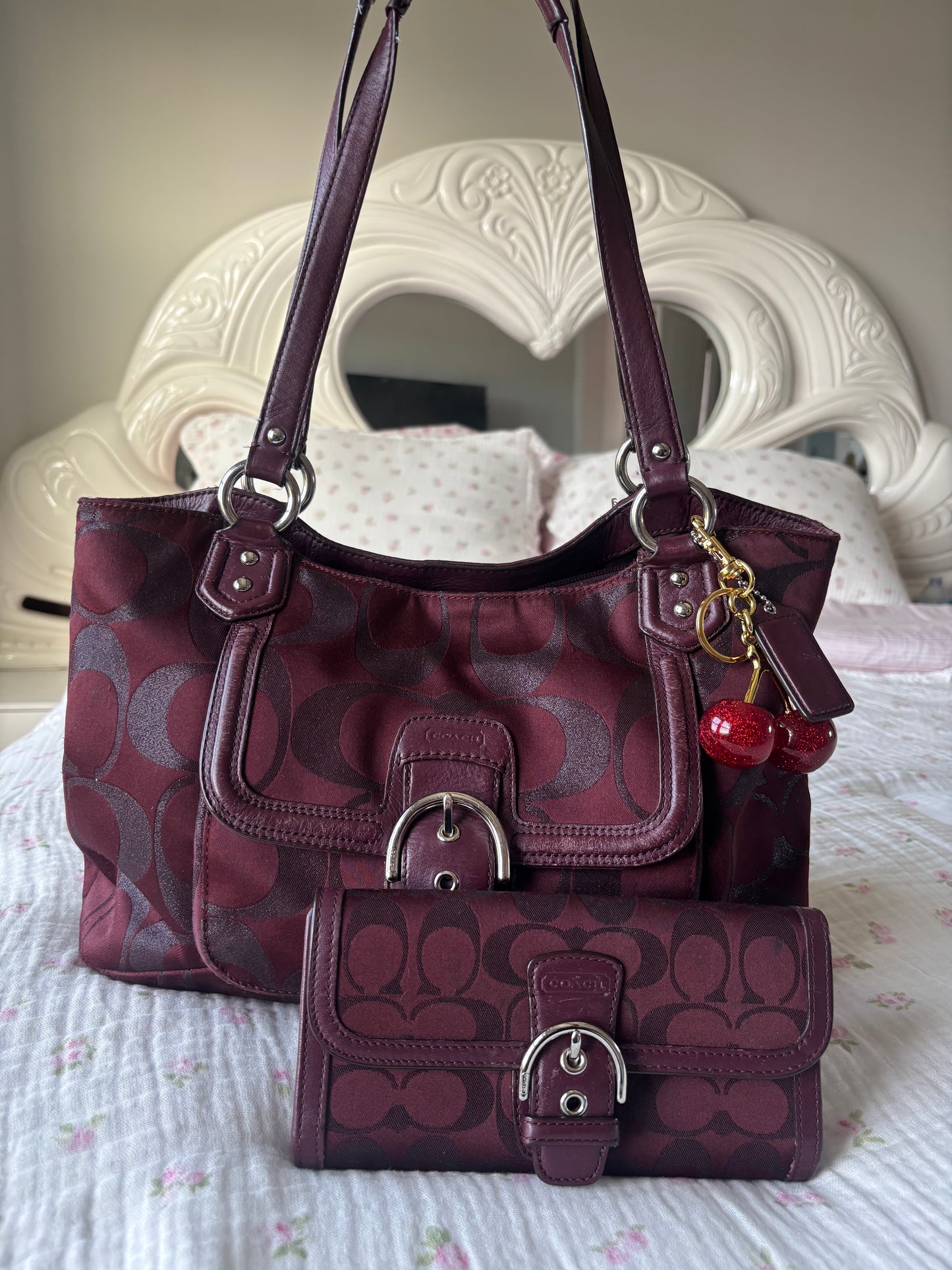 Rare burgandy coach tote bag and wallet set