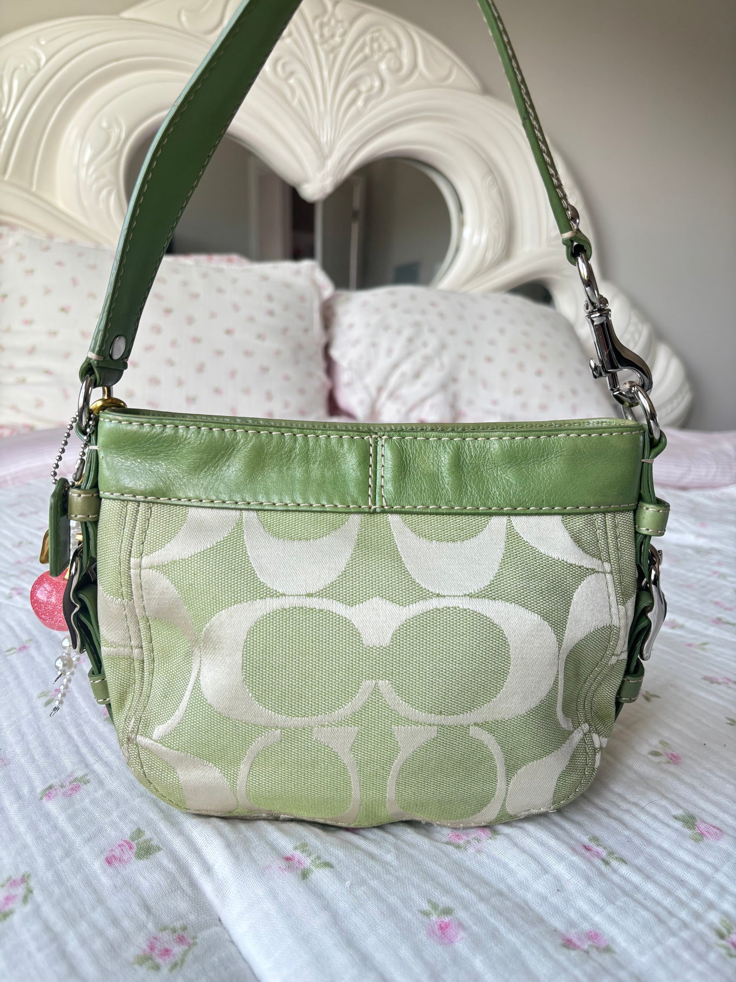 Rare green Zoe coach shoulder bag