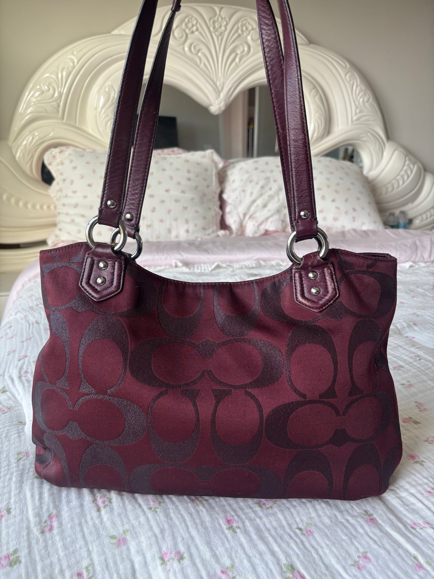 Rare burgandy coach tote bag and wallet set