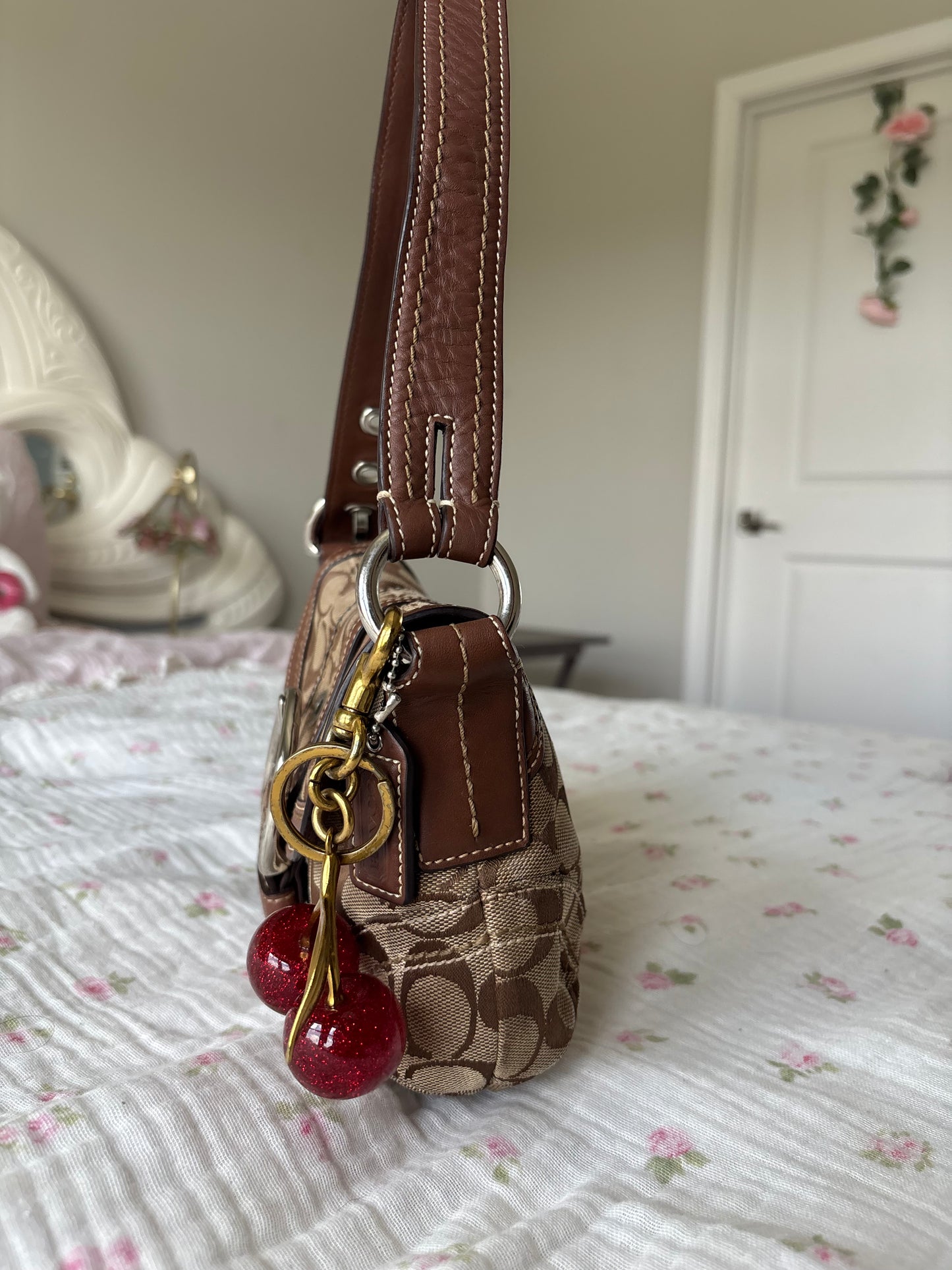Brown vintage mini soho