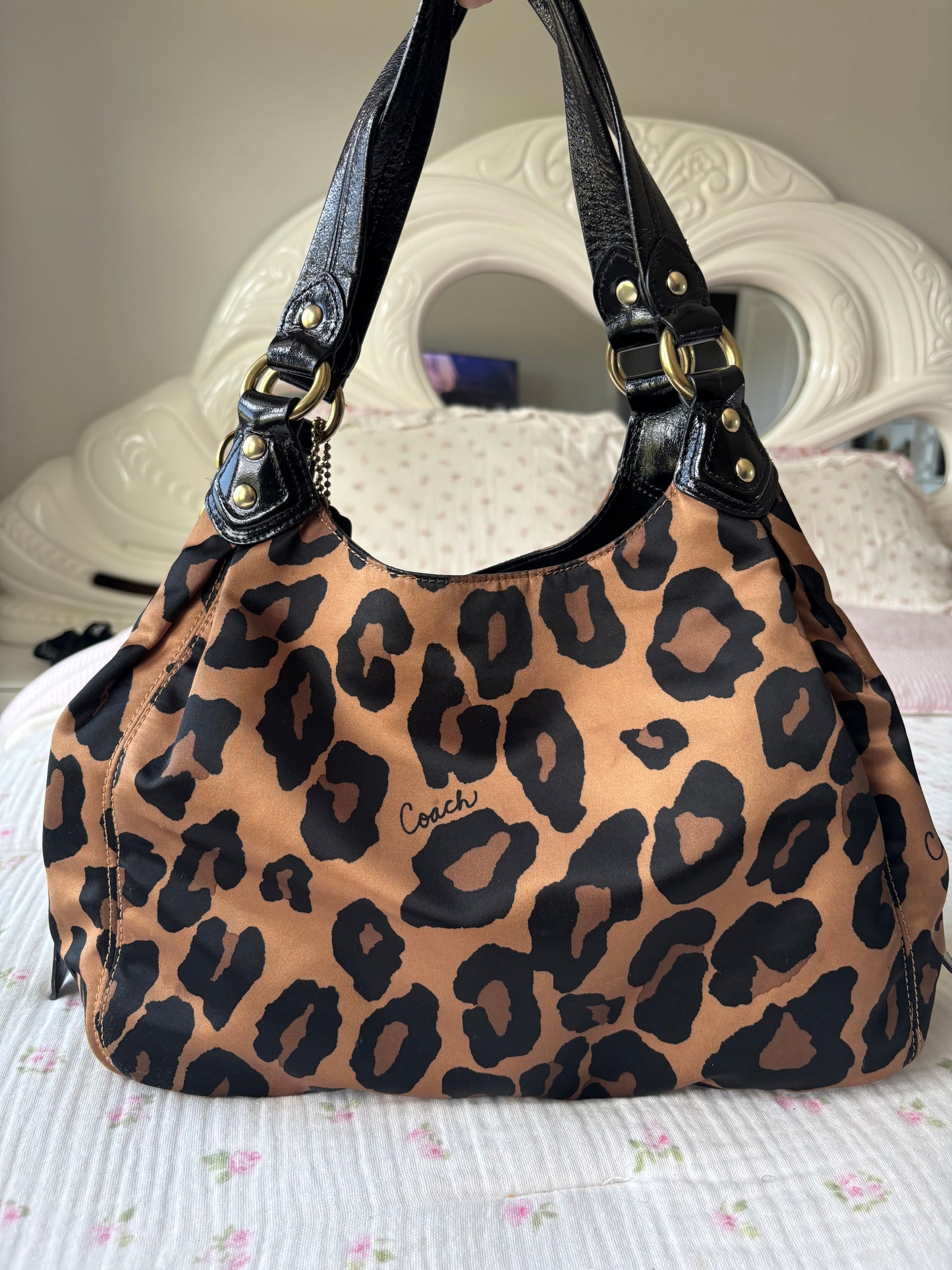 Rare cheetah print Maggie shoulder bag