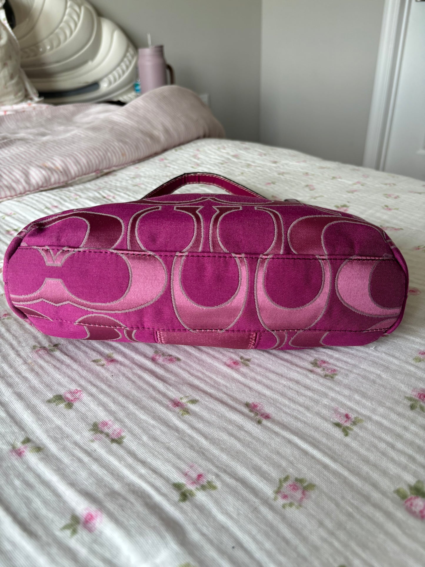 Rare pink coach small shoulder bag