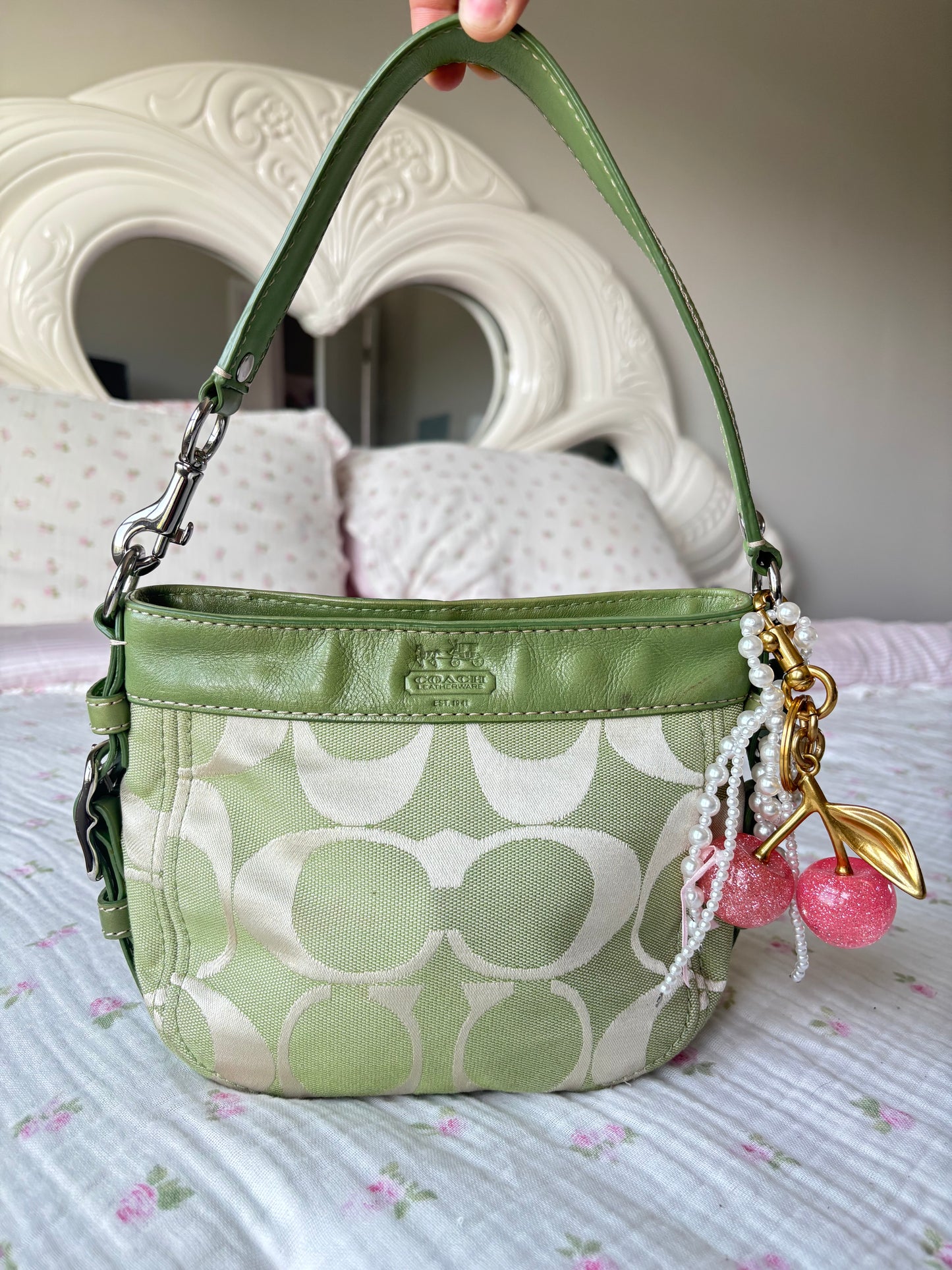 Rare green Zoe coach shoulder bag