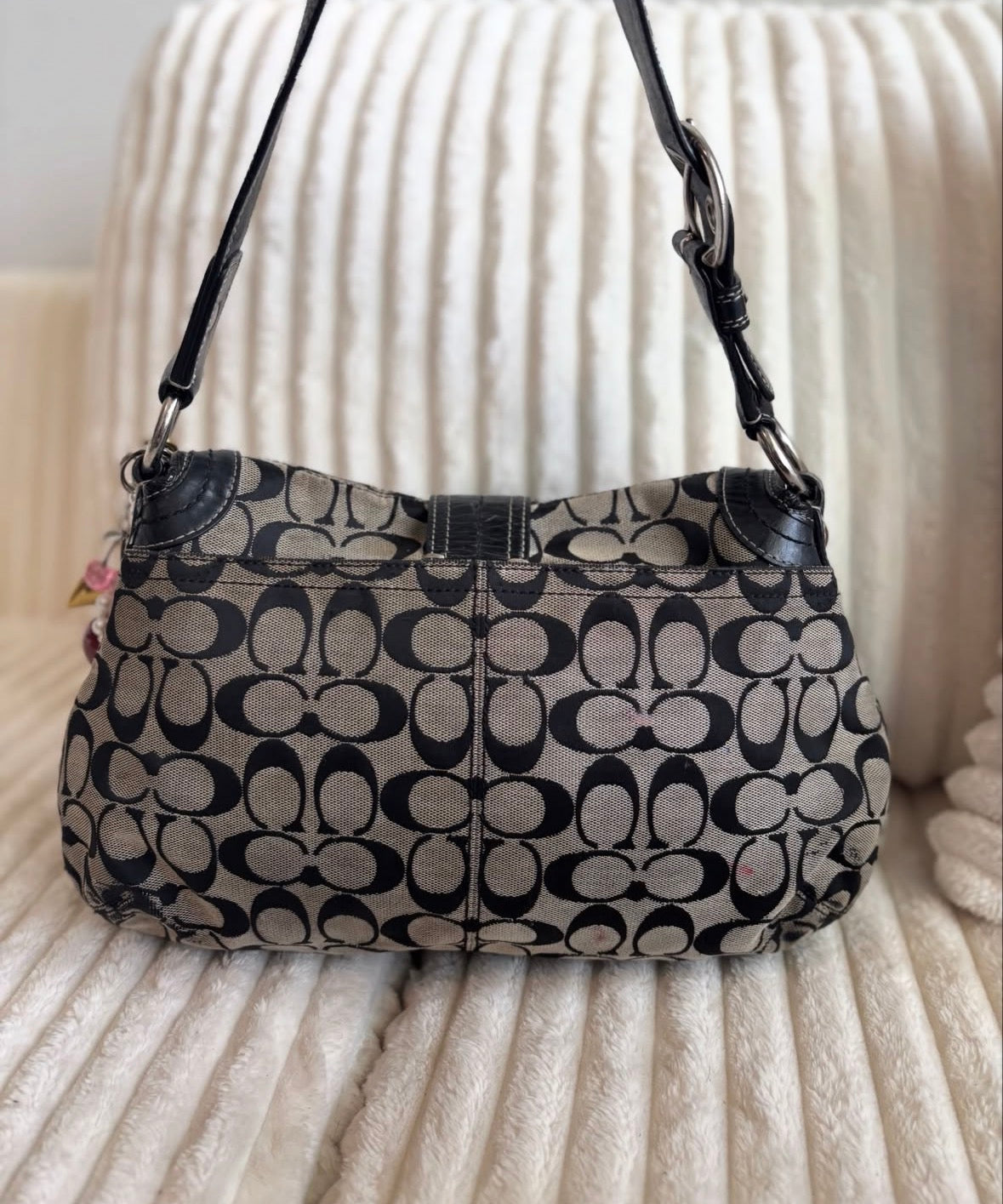 Black and grey vintage coach soho