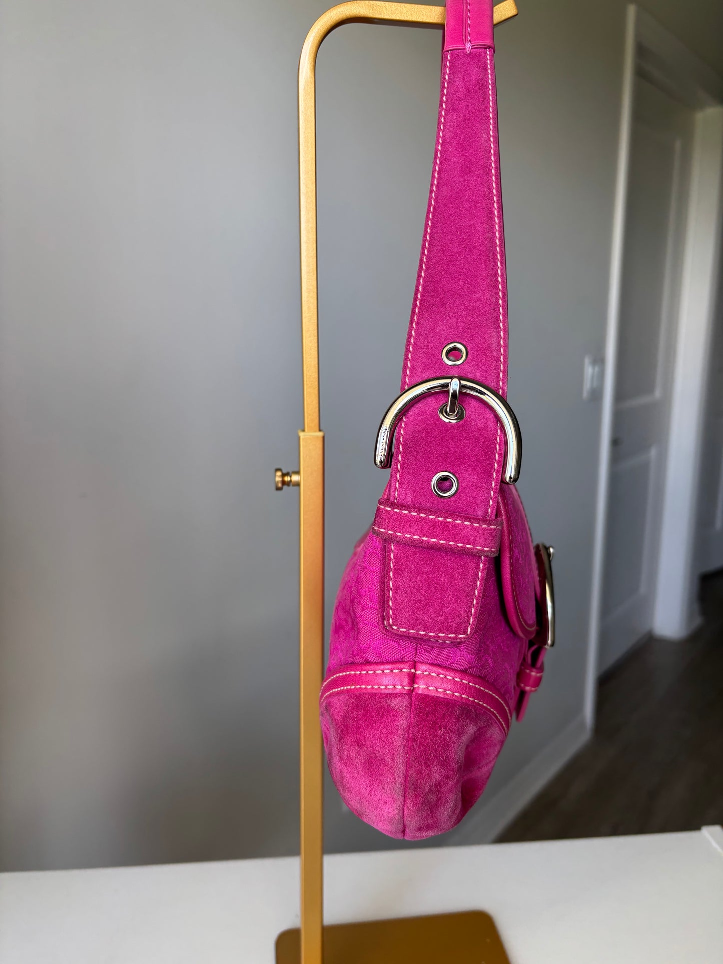 Rare fUSHIA pink coach mini soho