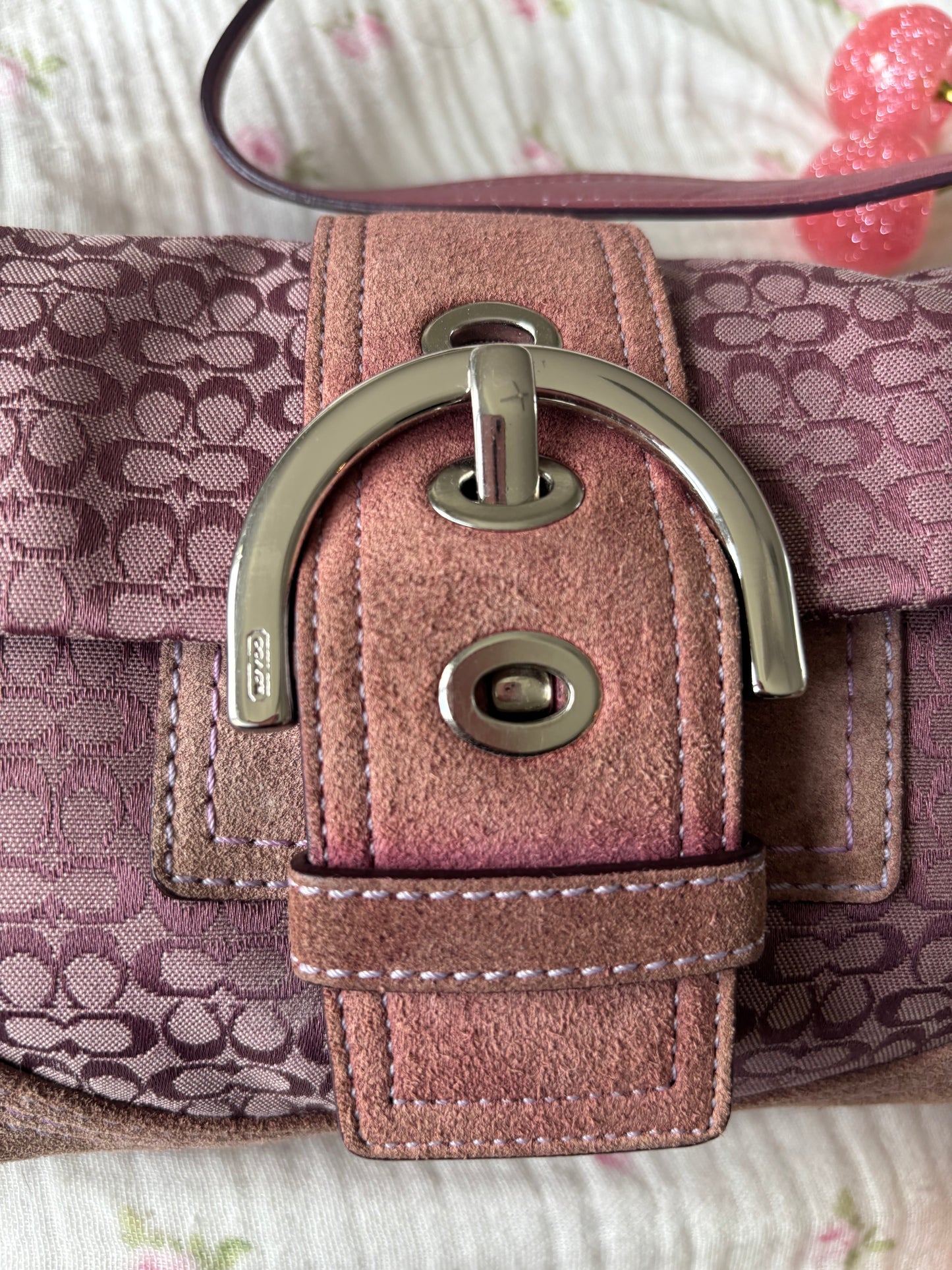 Vintage coach mauve shoulder bag