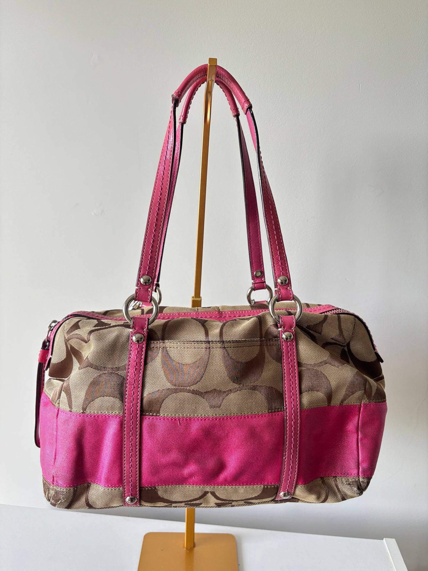 Rare hot pink vintage coach satchel