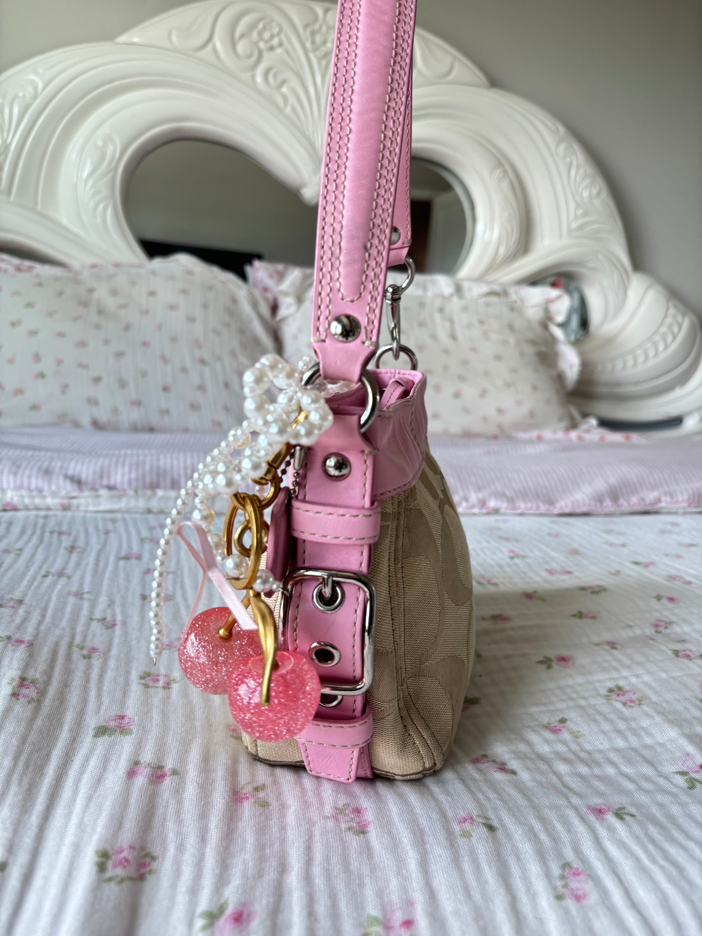 Rare pink mini coach Zoe