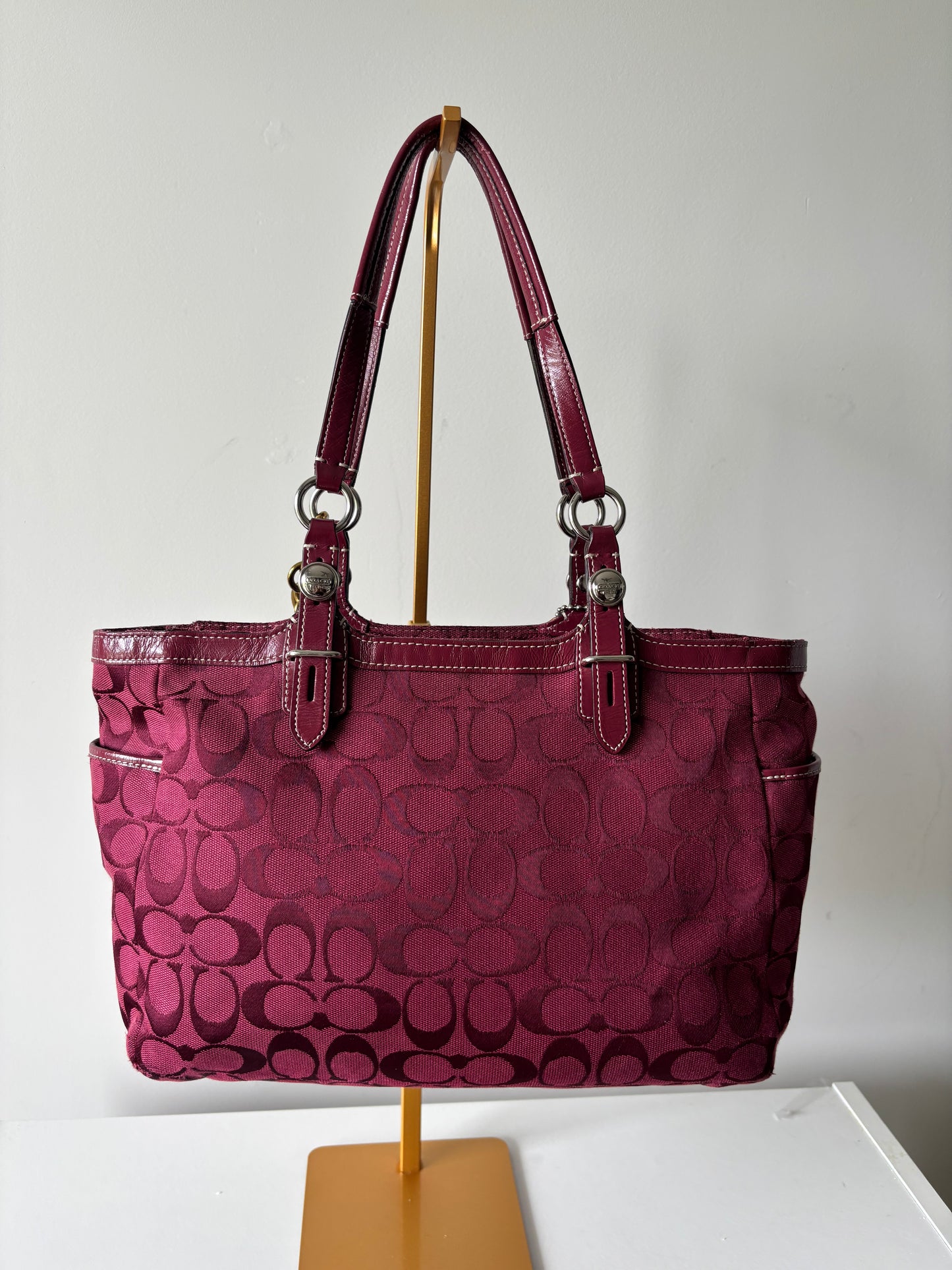 Burgandy coach tote bag