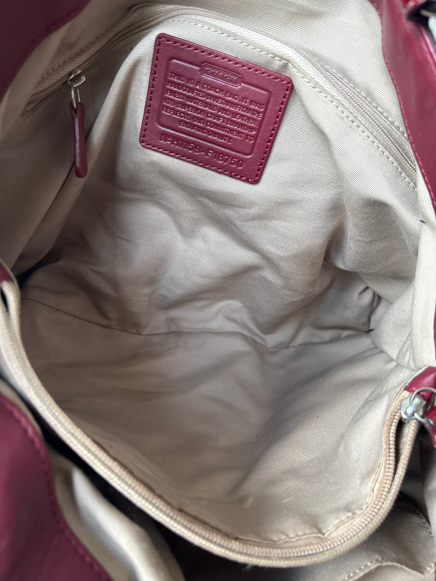 Rare vintage burgandy coach tote bagin