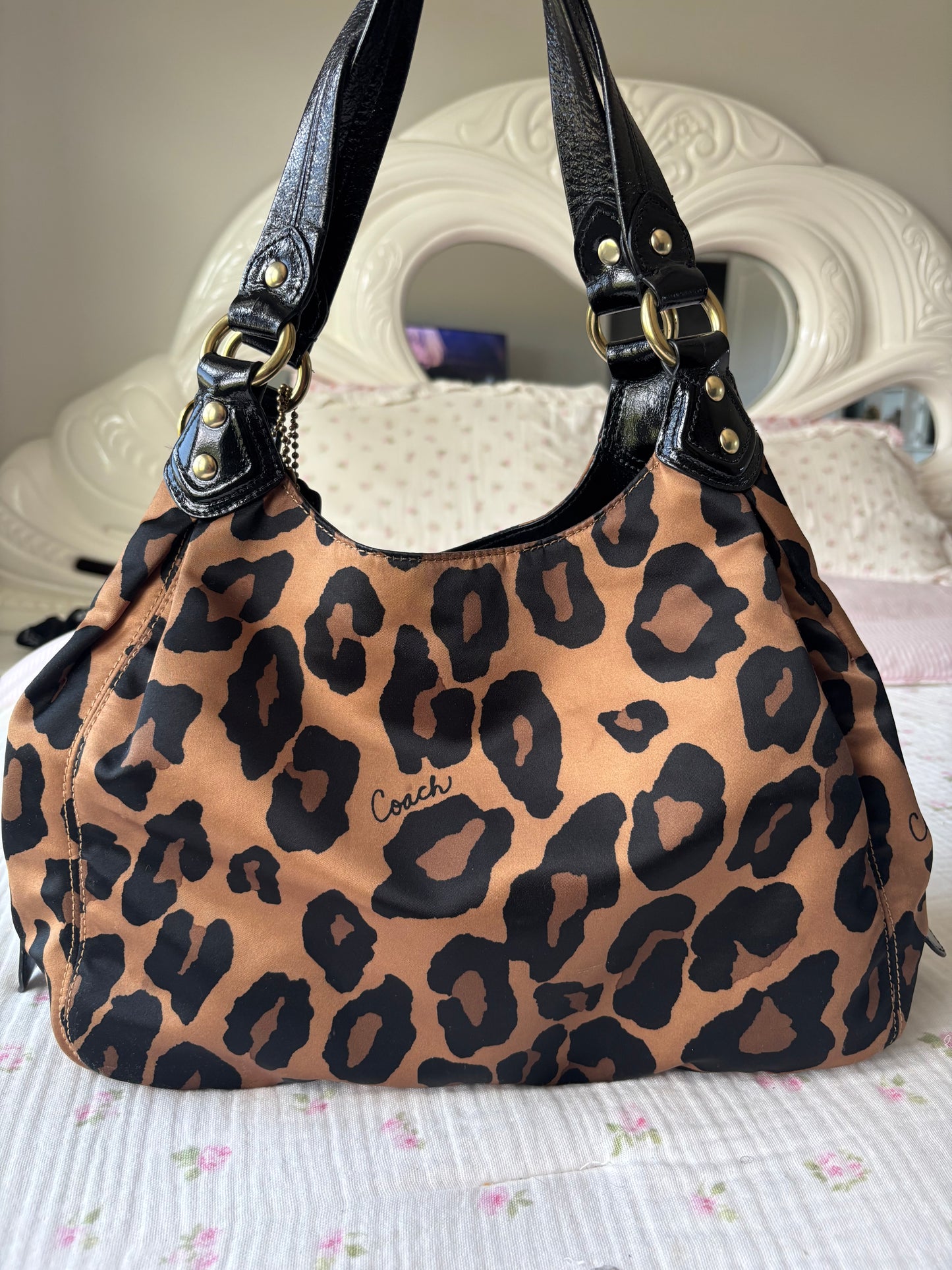 Rare cheetah print Maggie shoulder bag