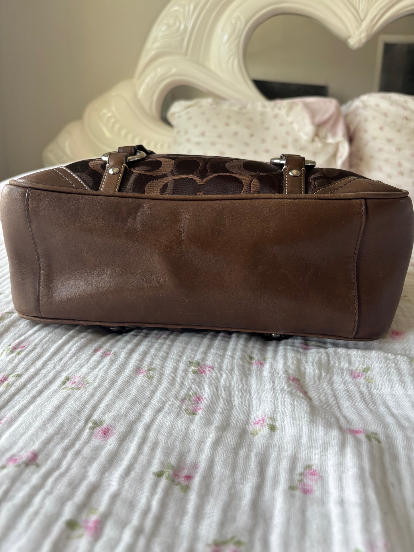 Chocolate brown rare optic tote bag