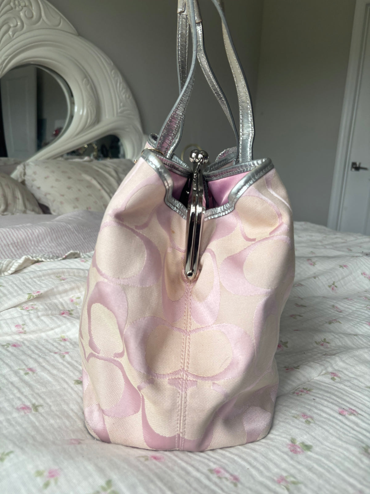 Pink rare coach kisslock bag