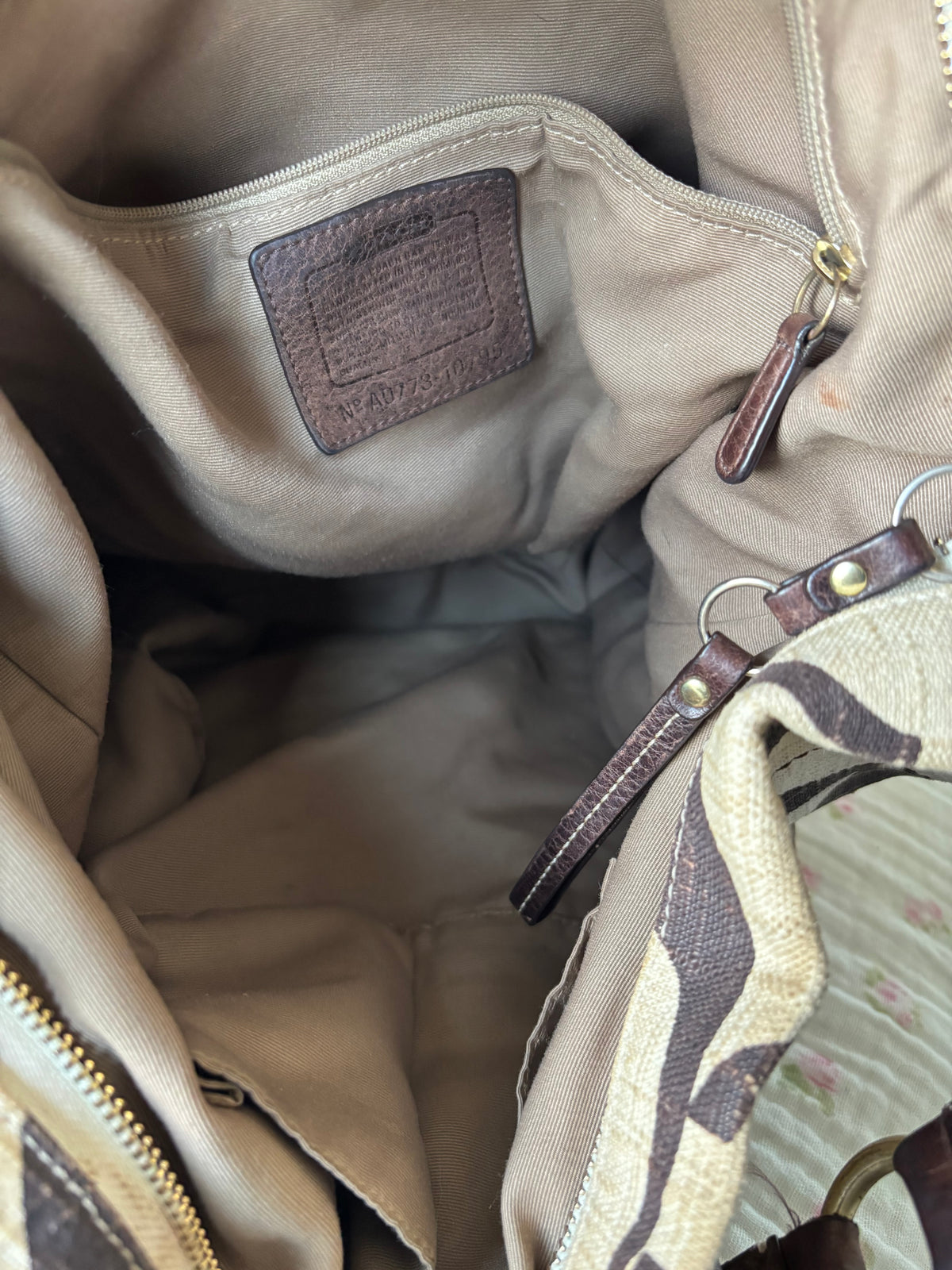 Rare cream & brown coach large Carly