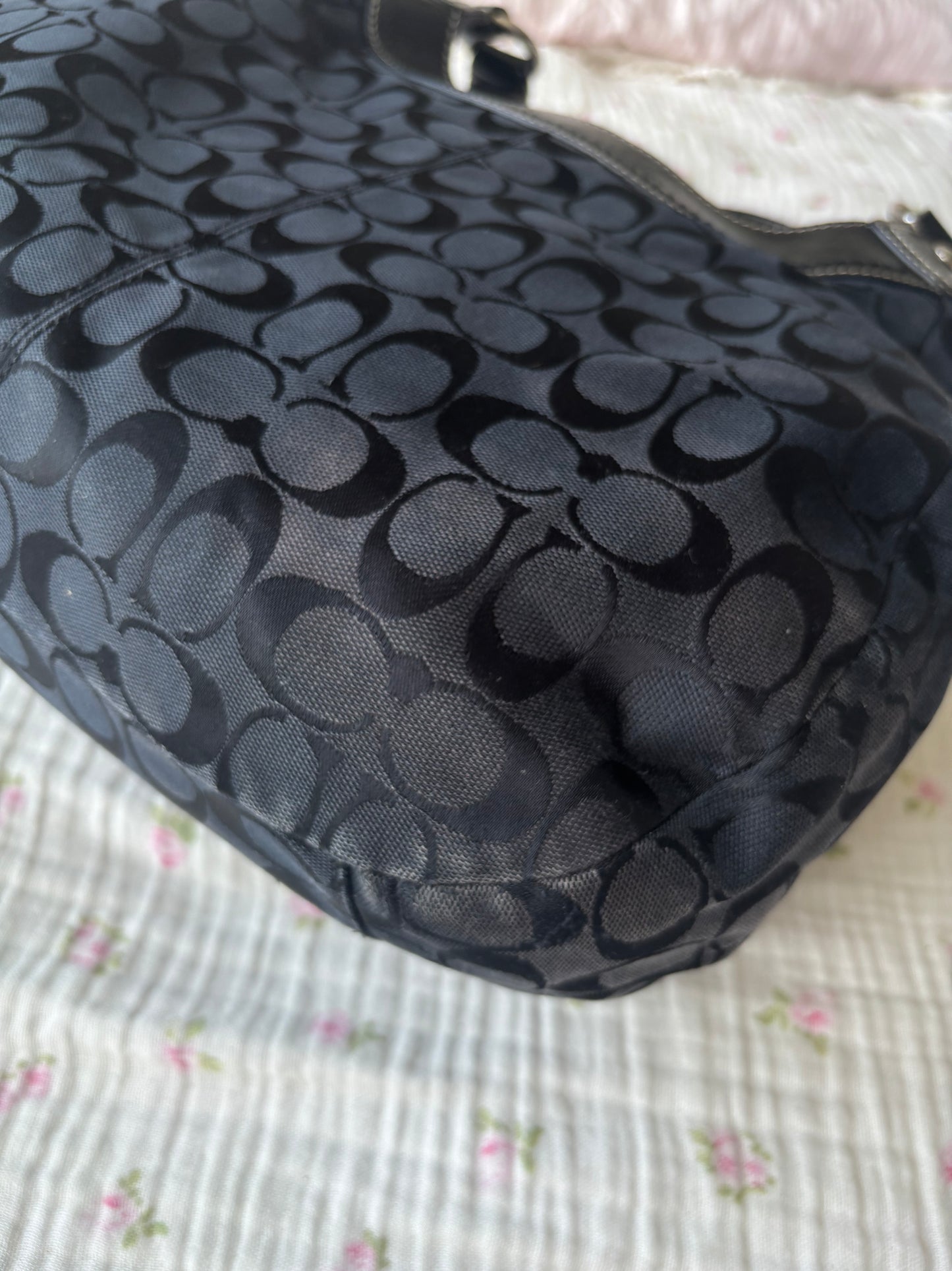 Black mongram coach soho Lyn