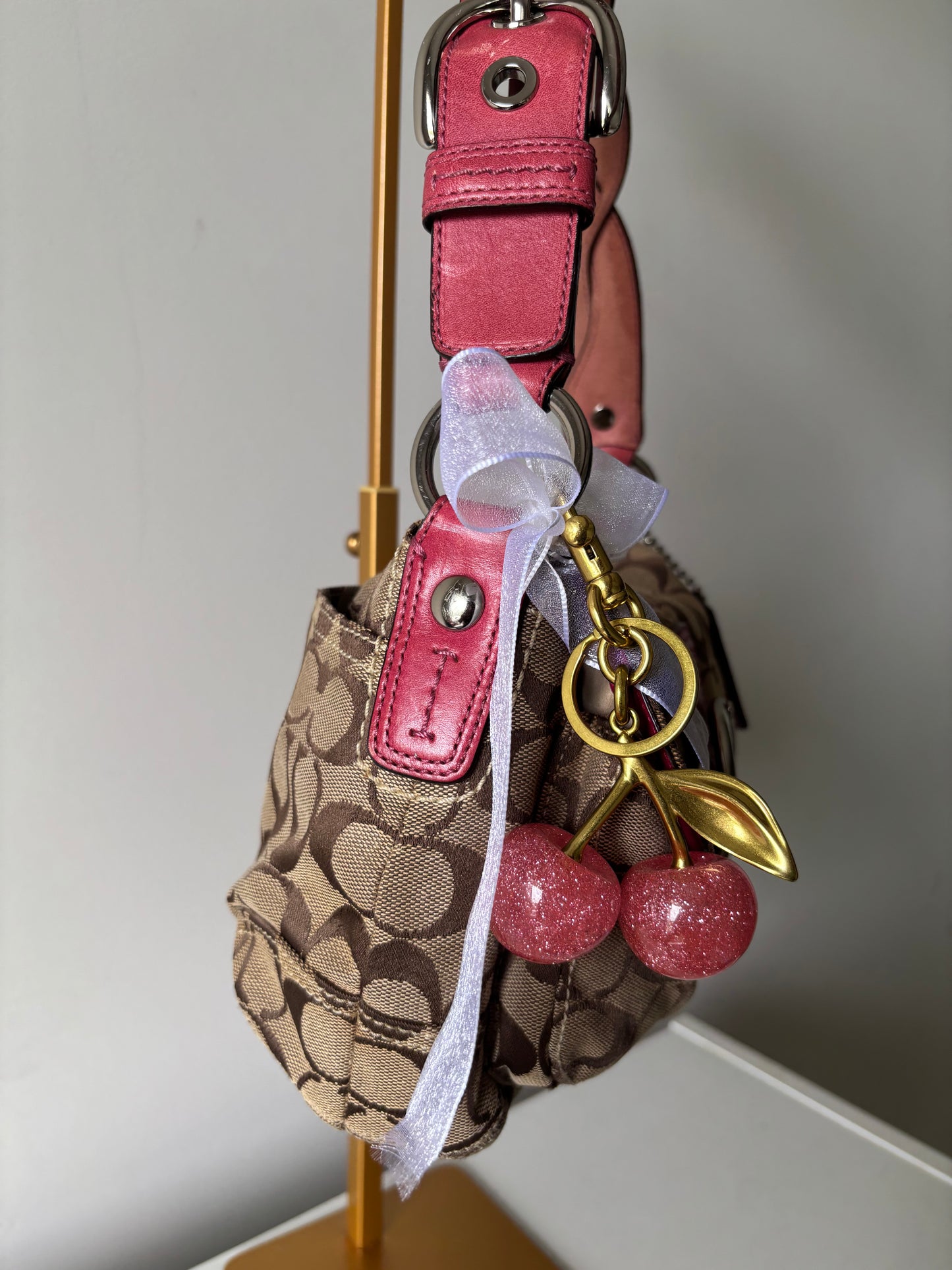 Pink coach soho shoulder bag