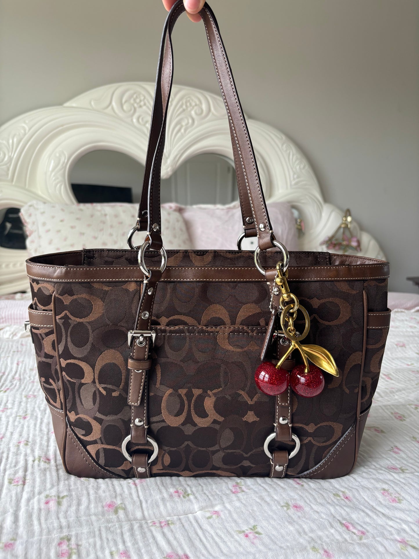 Brown optic coach vintage tote bag