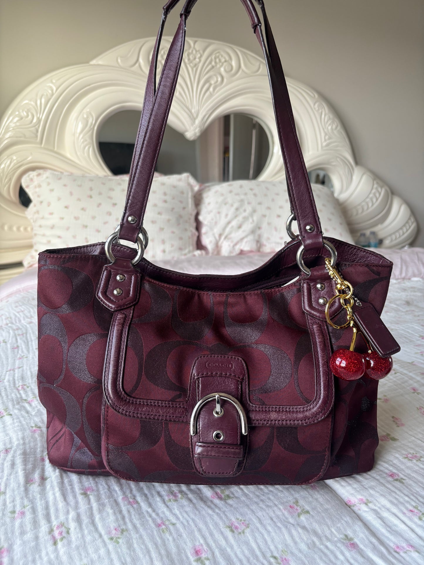 Rare burgandy coach tote bag and wallet set