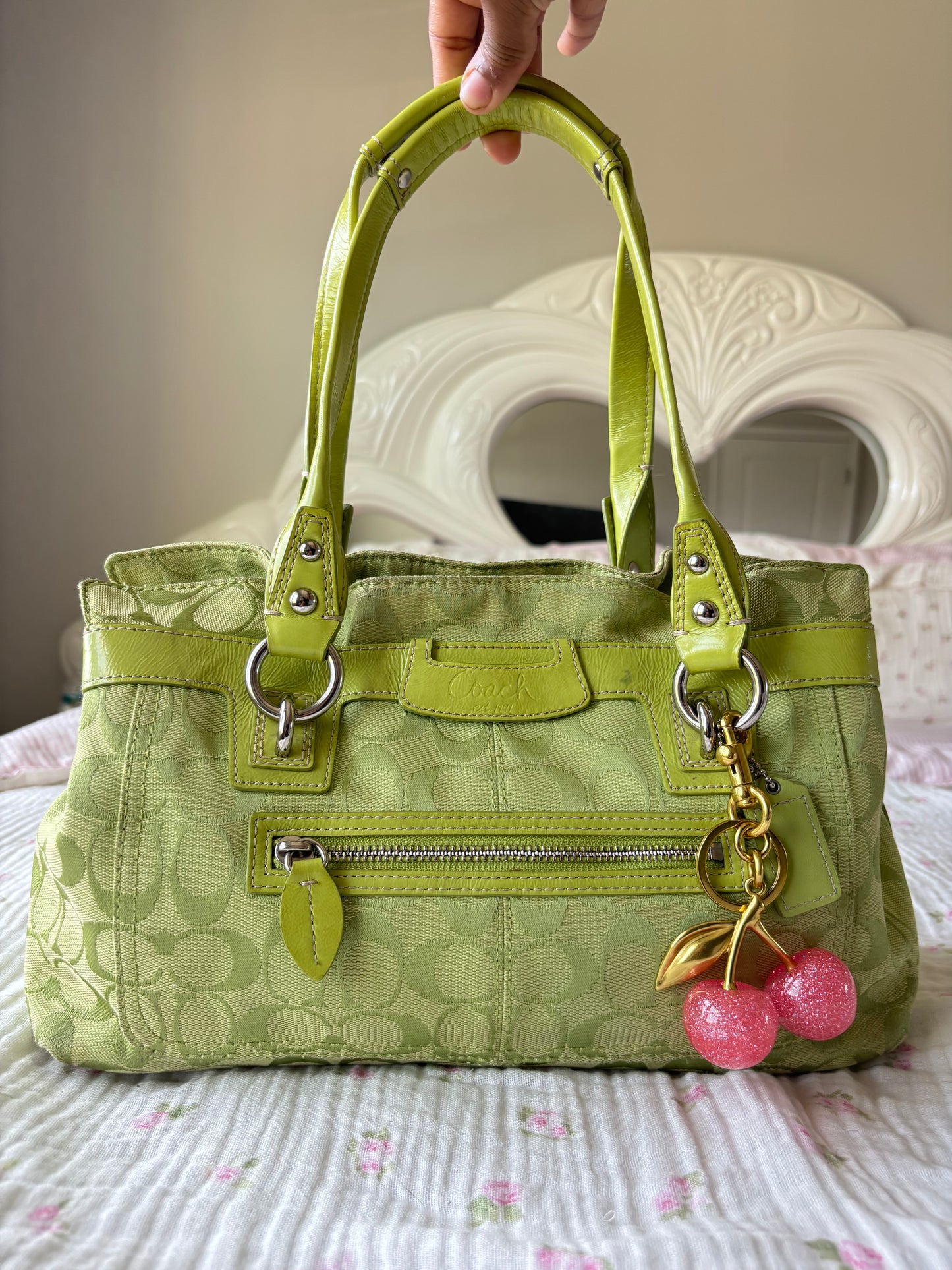Rare lime green coach bag and wallet set