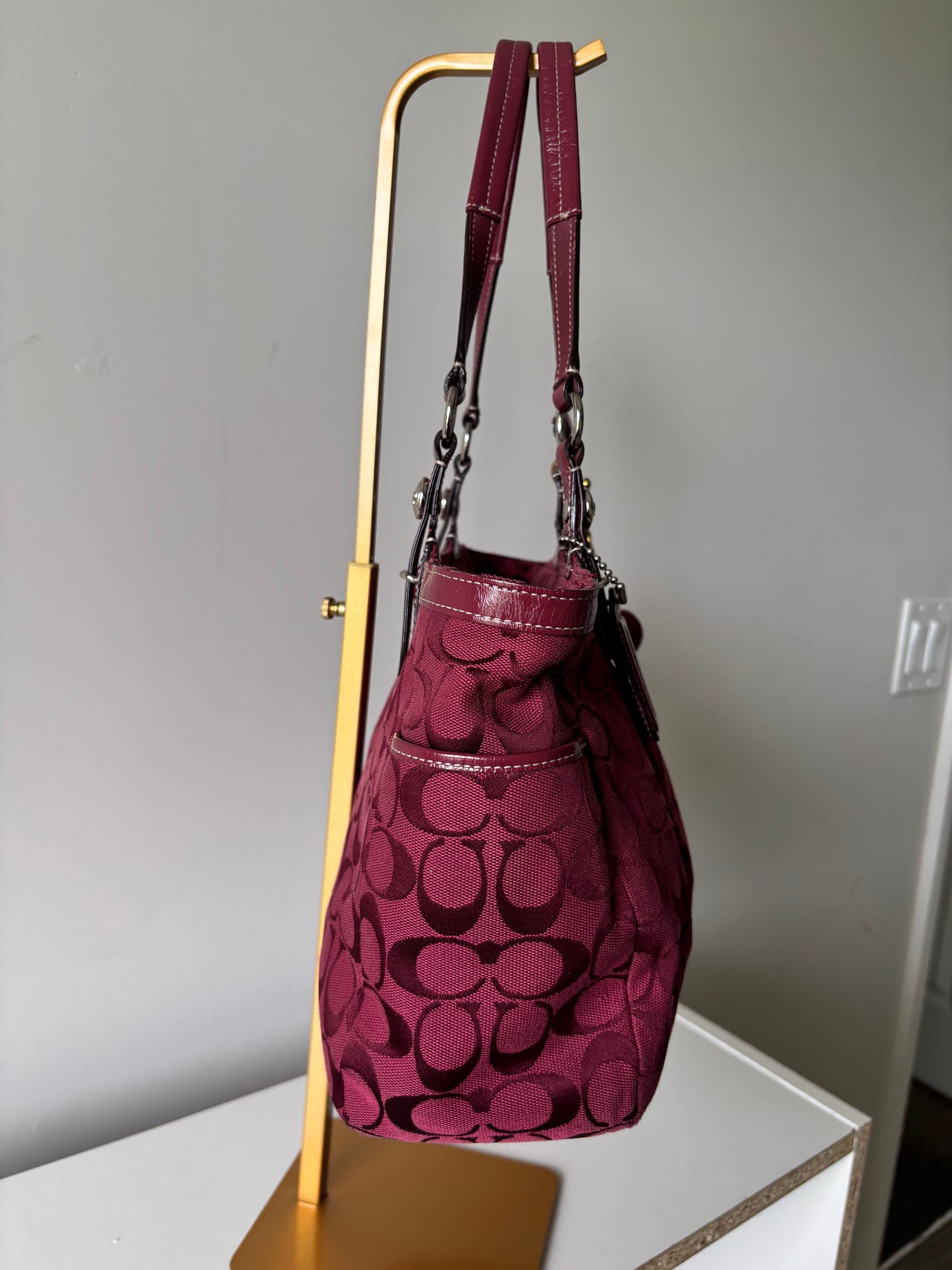 Burgandy coach tote bag