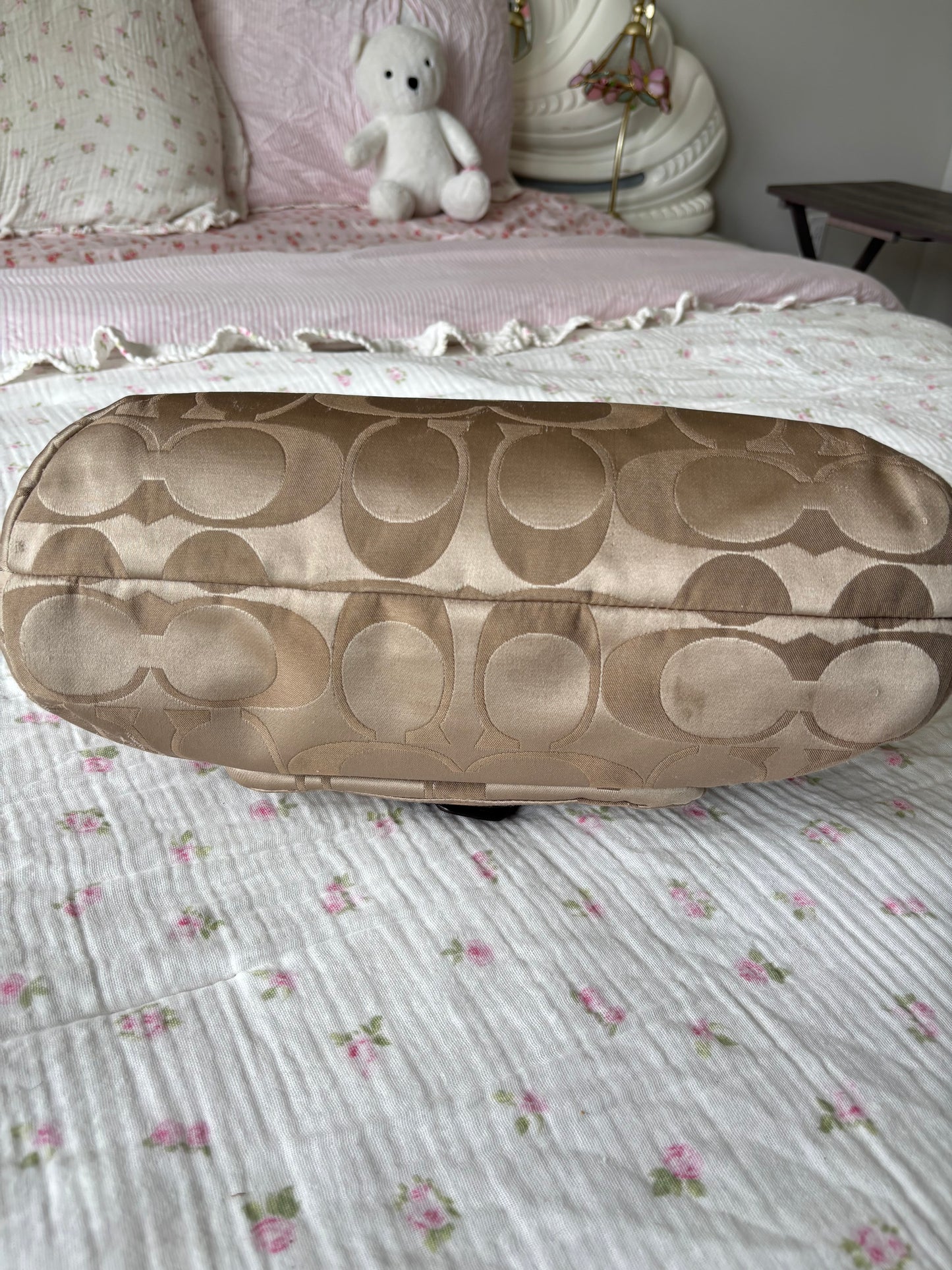 Vintage beige coach tote bag